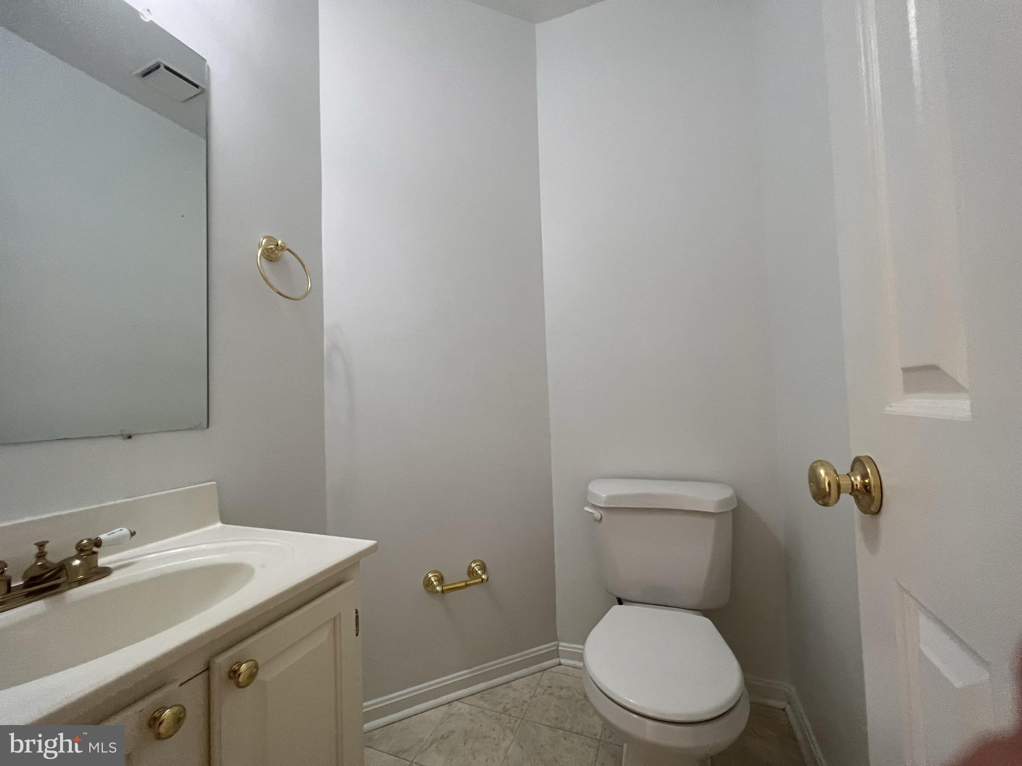 FAIR RIDGE - Residential Lease