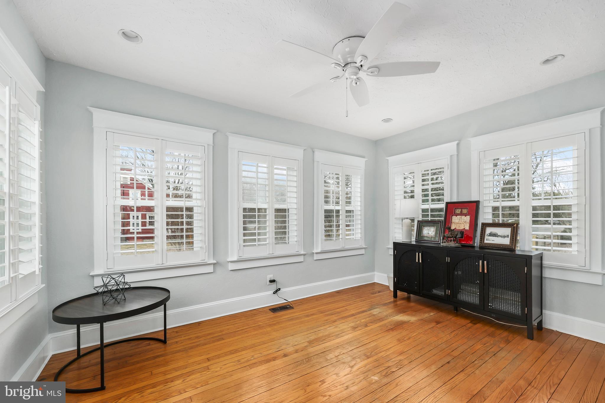 ROBNEL - Residential