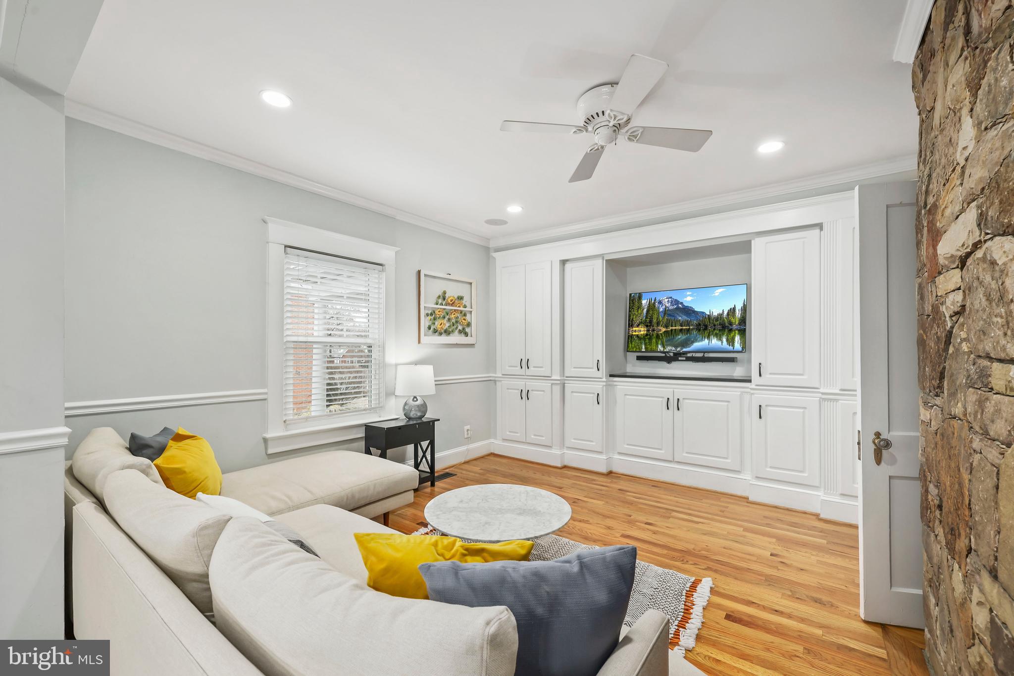 ROBNEL - Residential