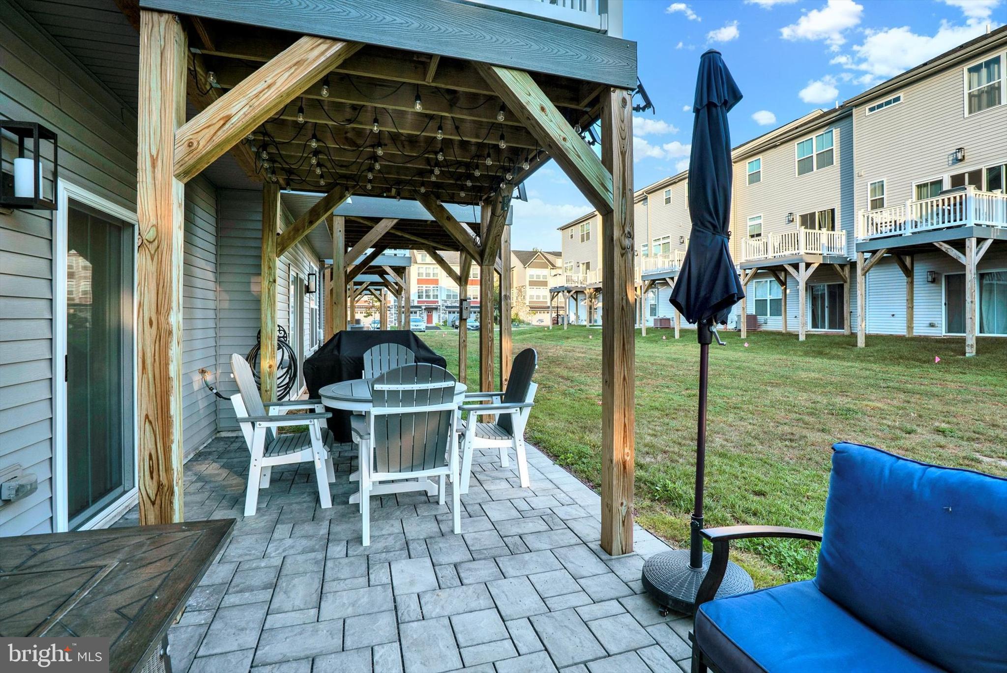 THE FIELDS AT CONSTITUTION SQUARE - Residential