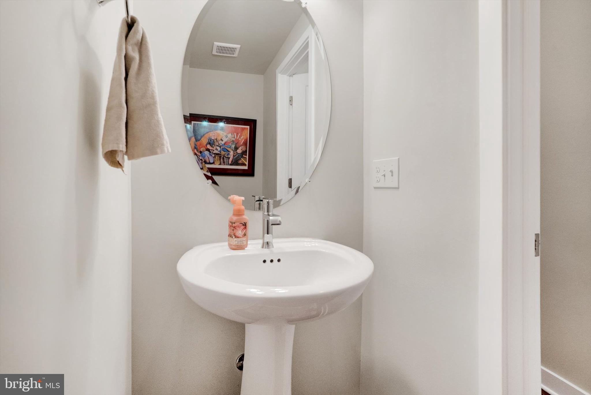 THE FIELDS AT CONSTITUTION SQUARE - Residential