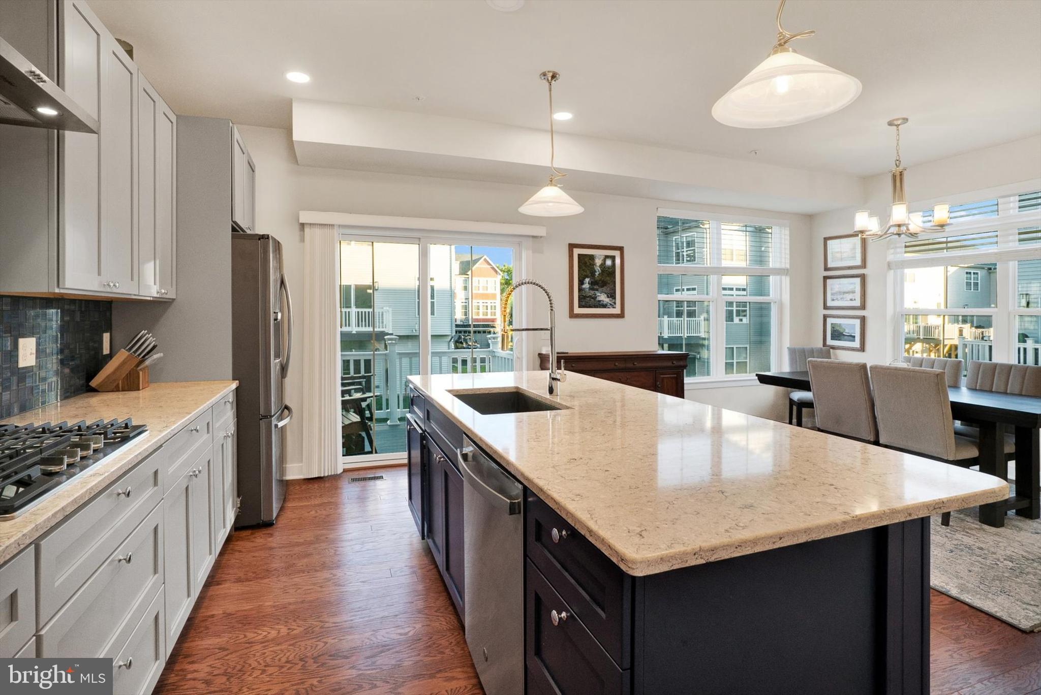 THE FIELDS AT CONSTITUTION SQUARE - Residential