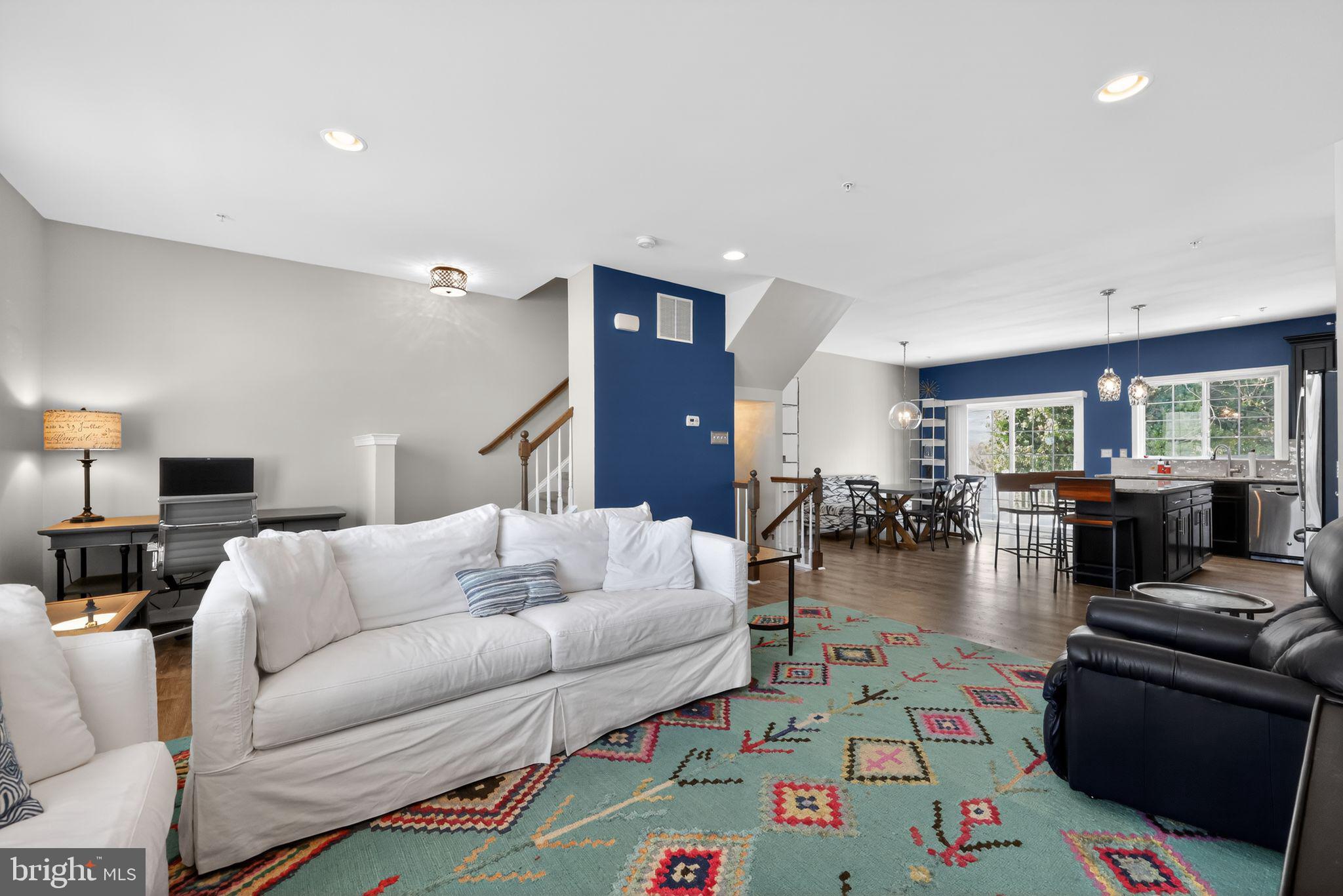 KEDRON STATION - Residential