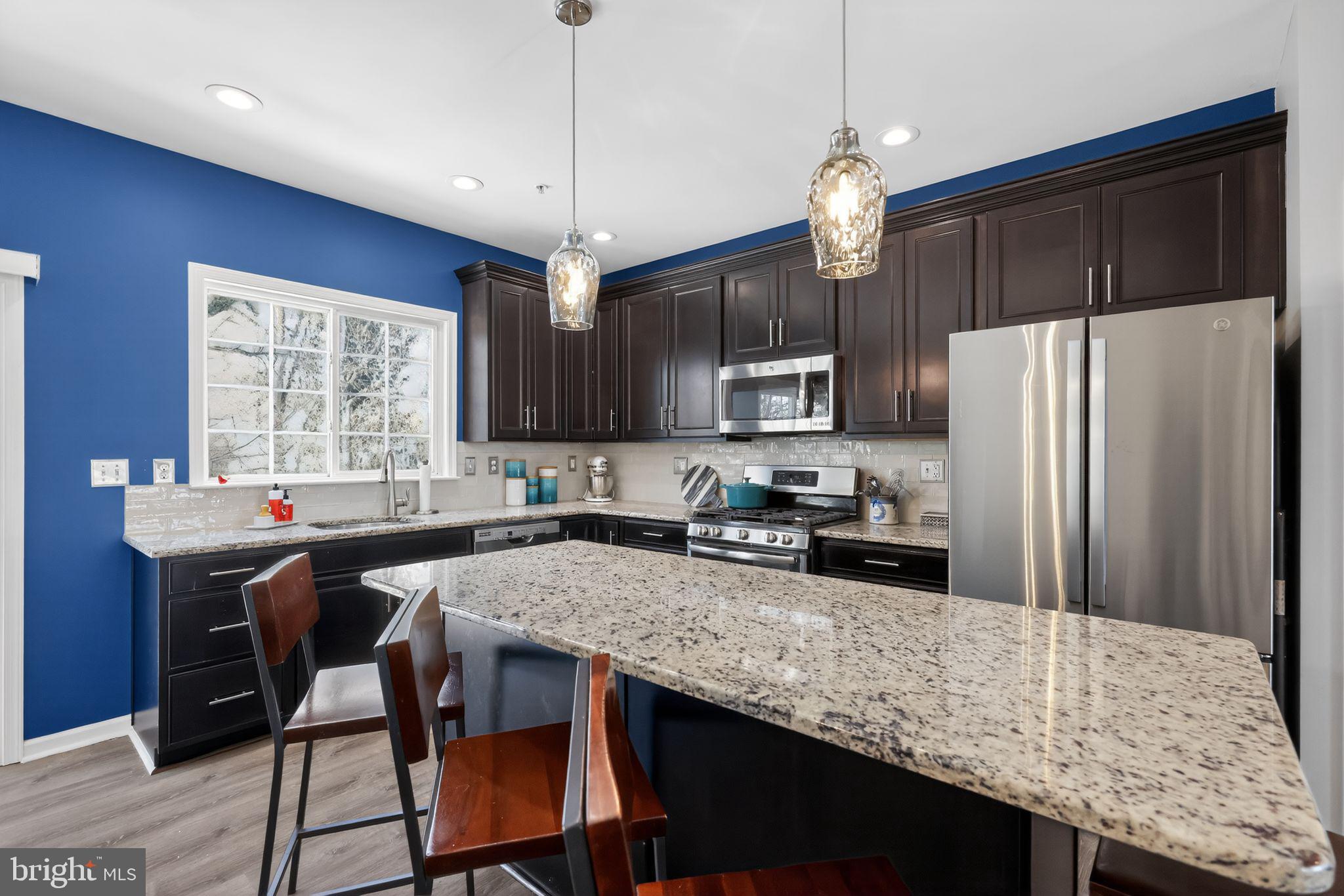 KEDRON STATION - Residential