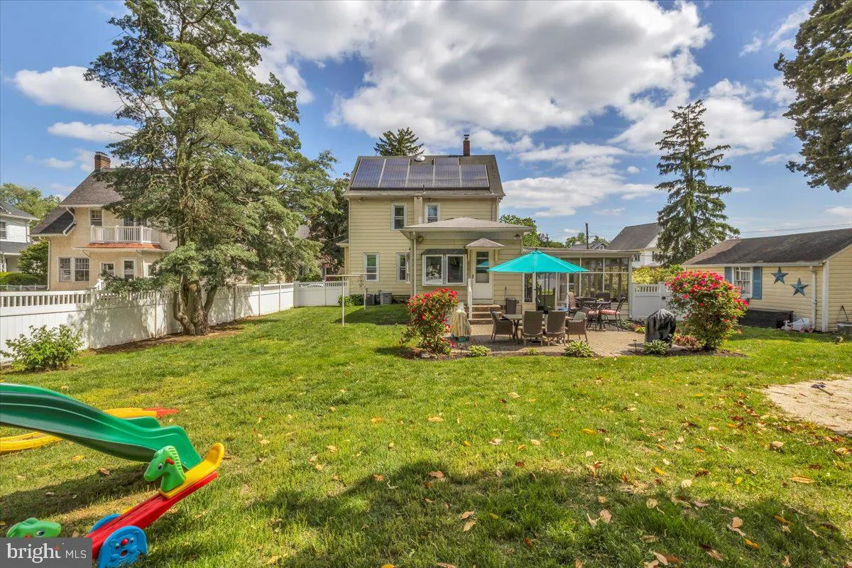 Pitman, New Jersey 08071, United States, 4 Bedrooms Bedrooms, ,2 BathroomsBathrooms,Residential,Active,132524