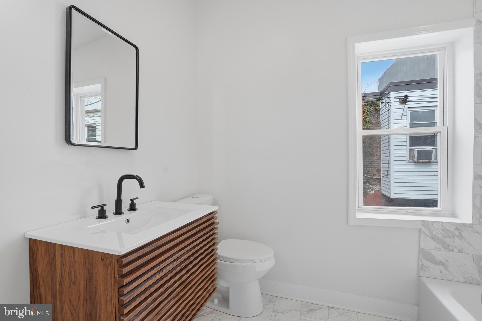 PHILADELPHIA (NORTHWEST) - Residential