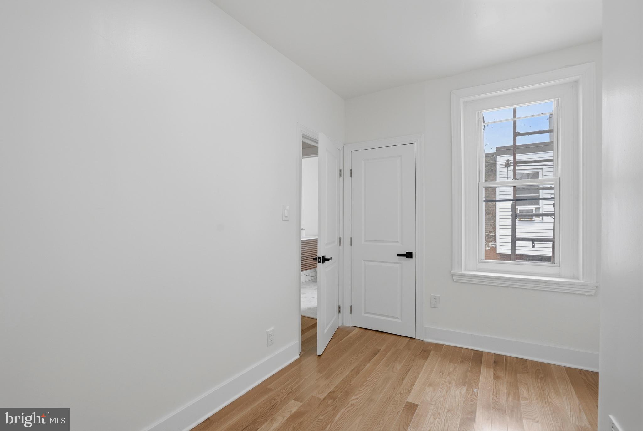 PHILADELPHIA (NORTHWEST) - Residential