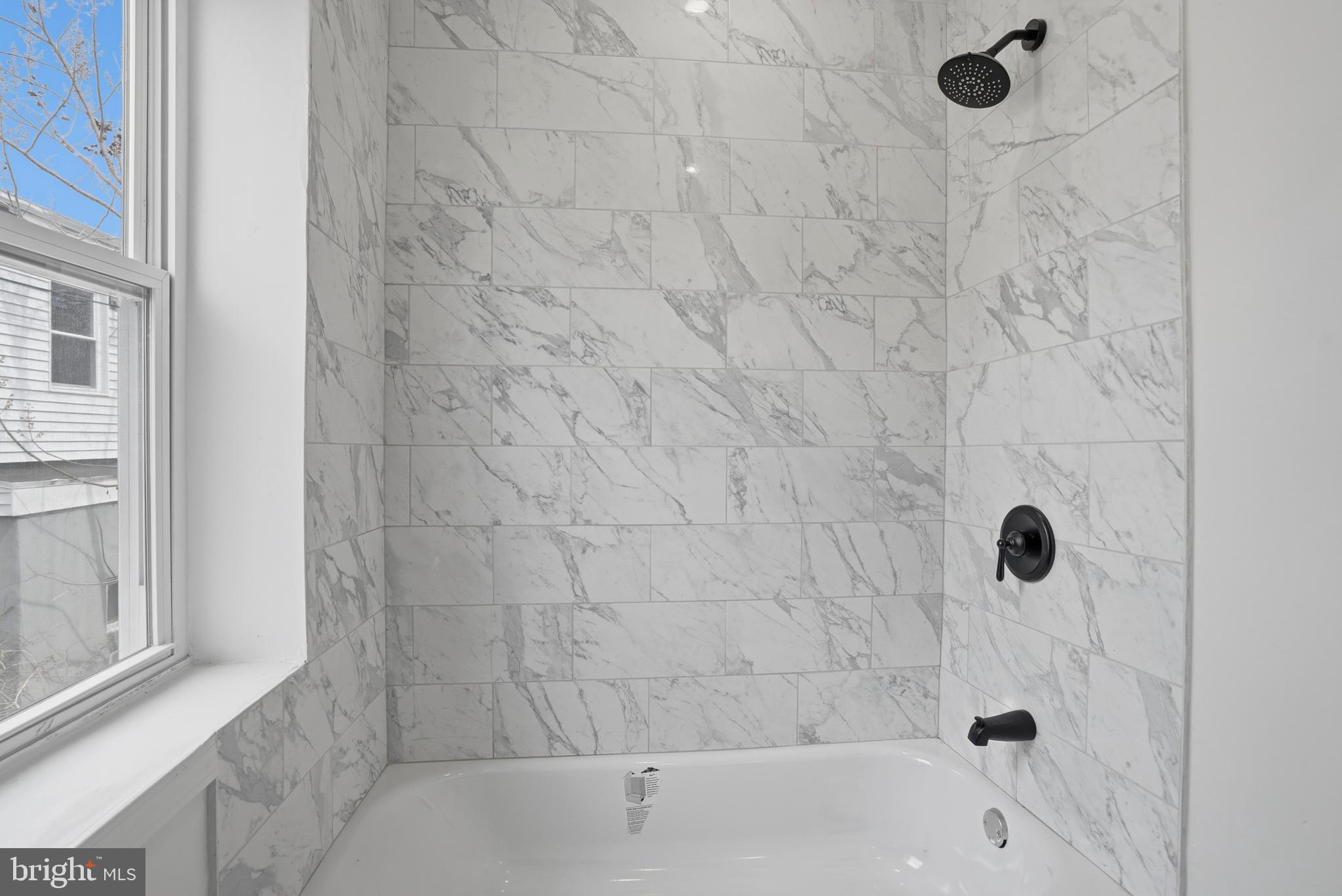 PHILADELPHIA (NORTHWEST) - Residential