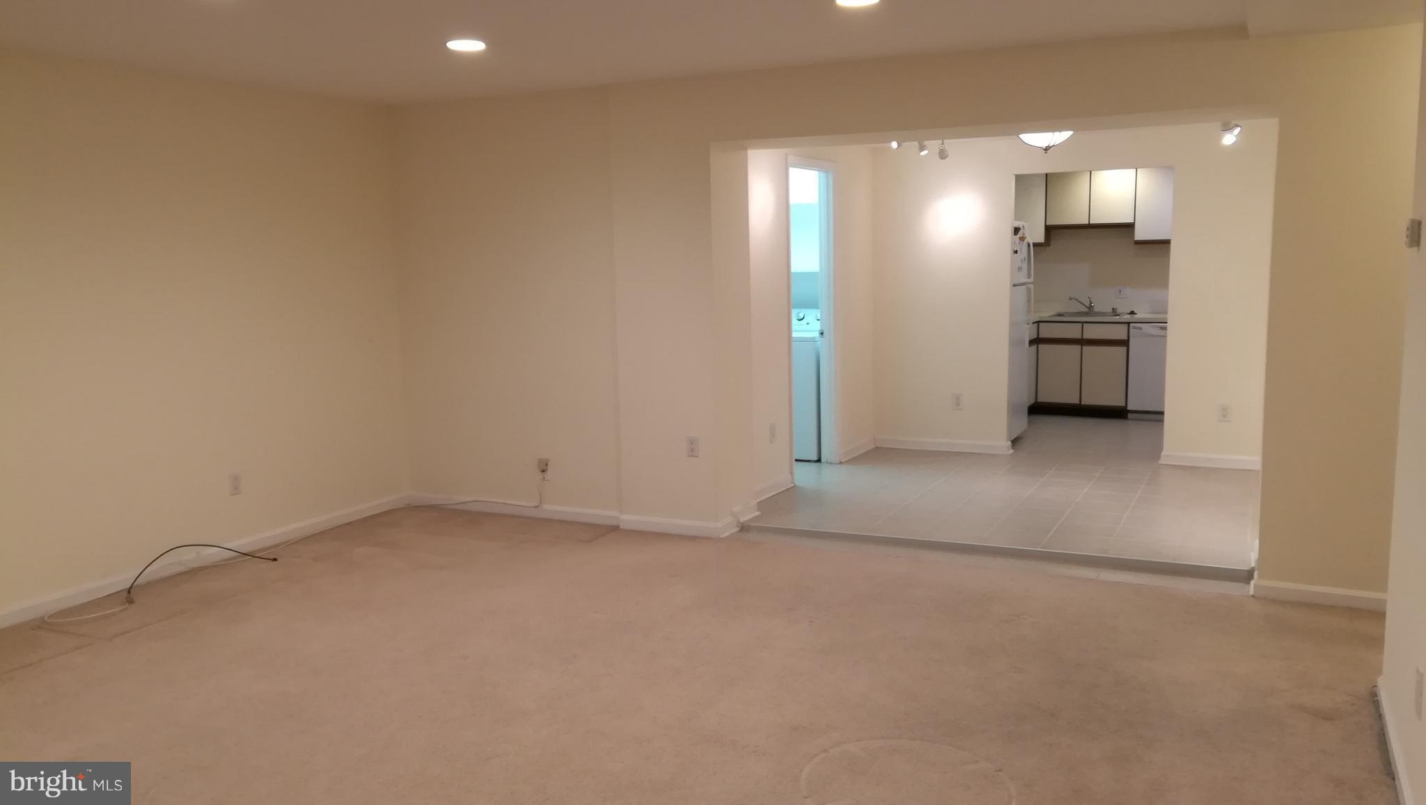 MC LEAN CHASE - Residential