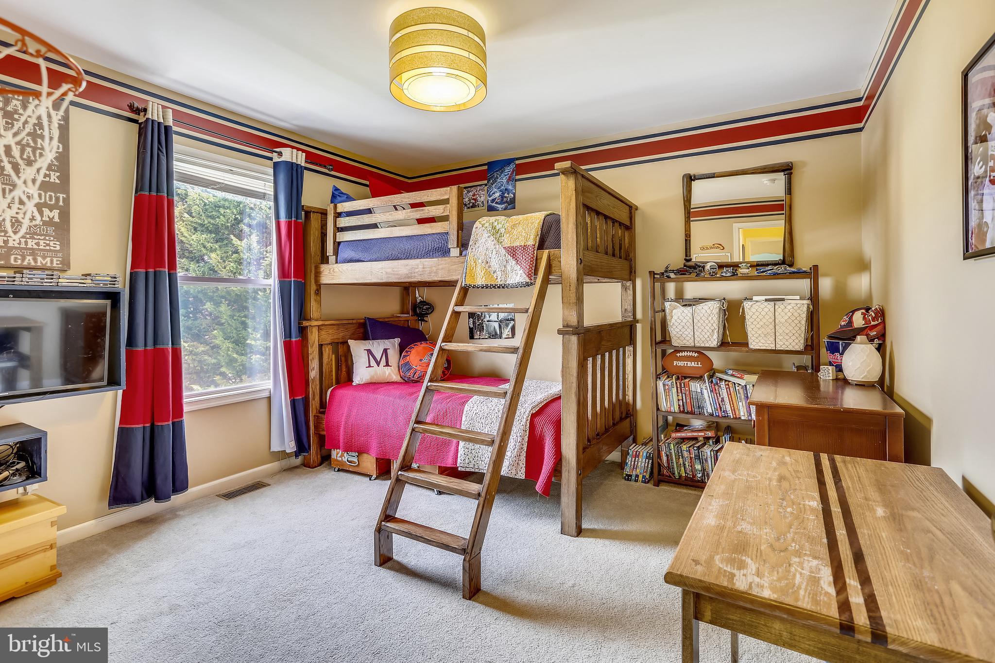 SUMMER HILL - Residential