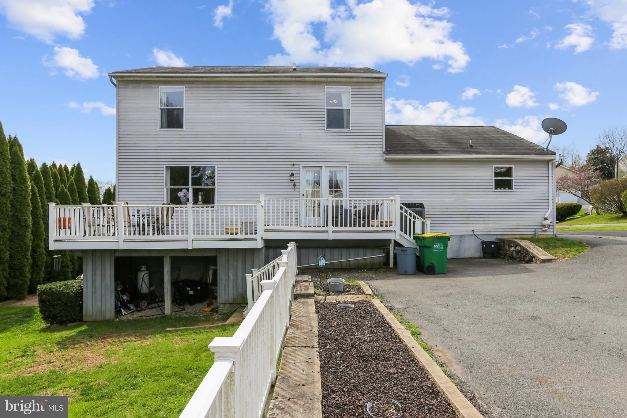 SUMMER HILL - Residential