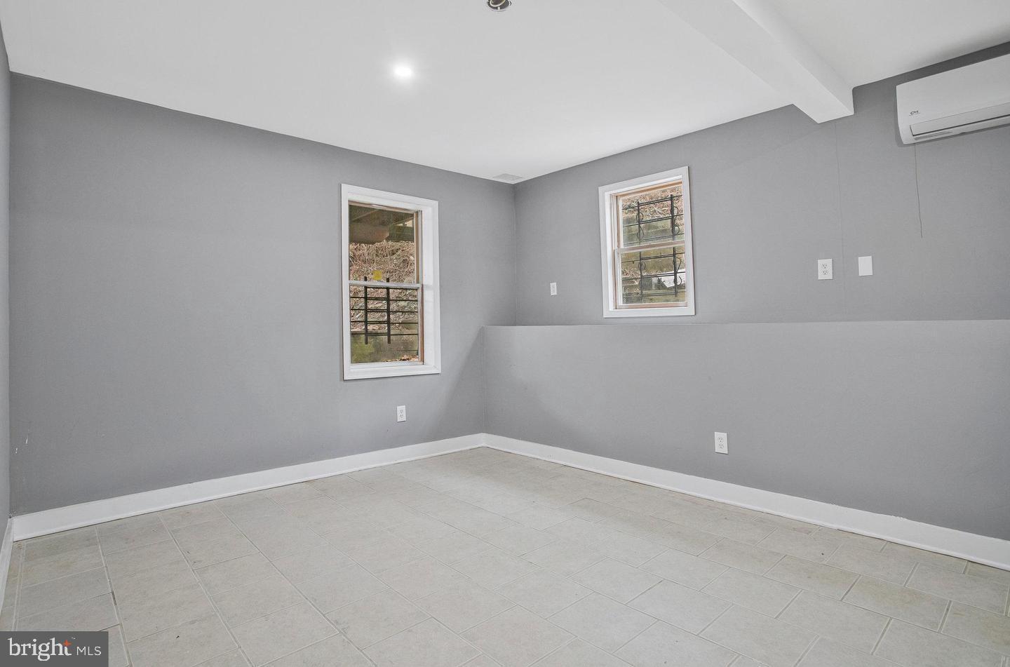 SPARKS GLENCOE - Commercial Sale