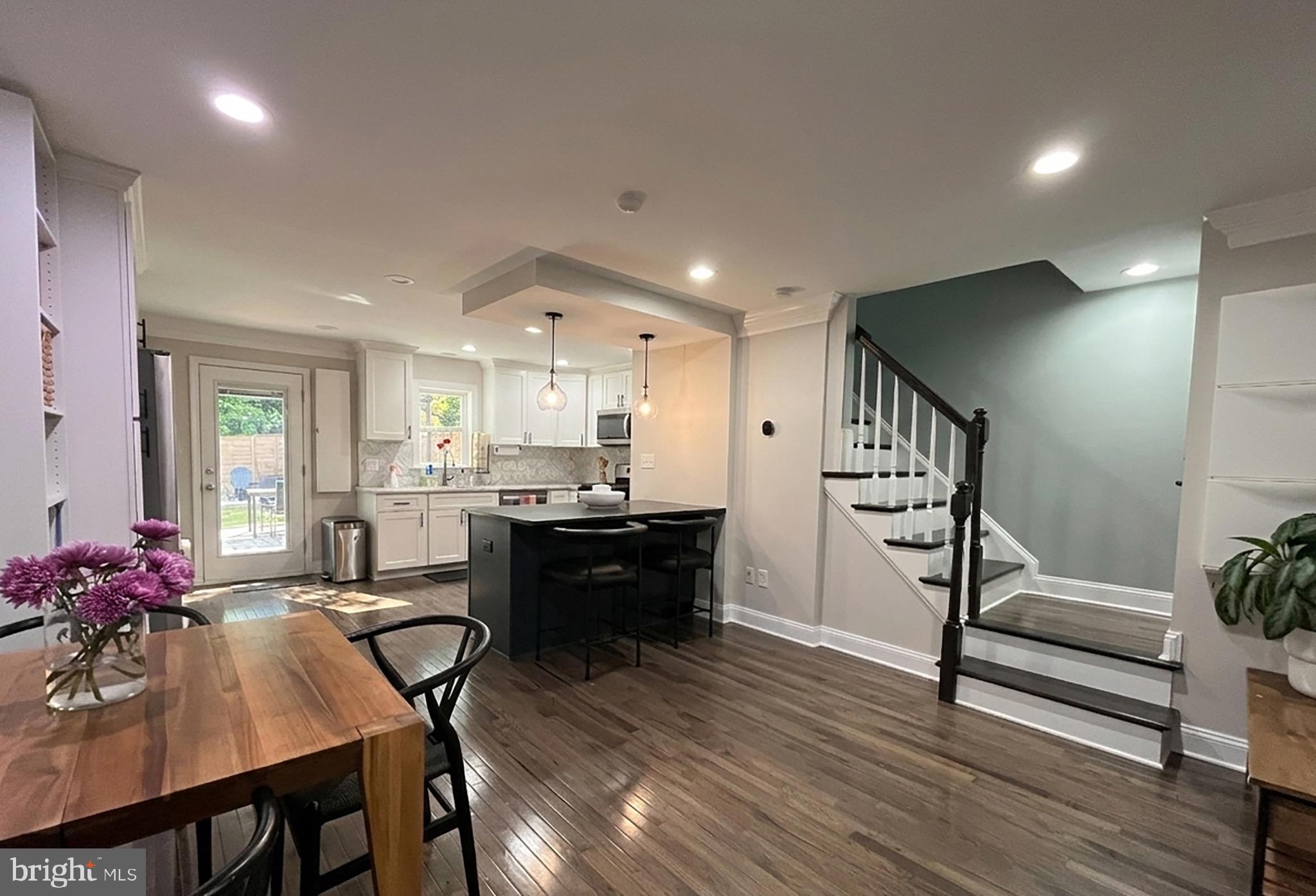 2329 RIVERVIEW TERRACE