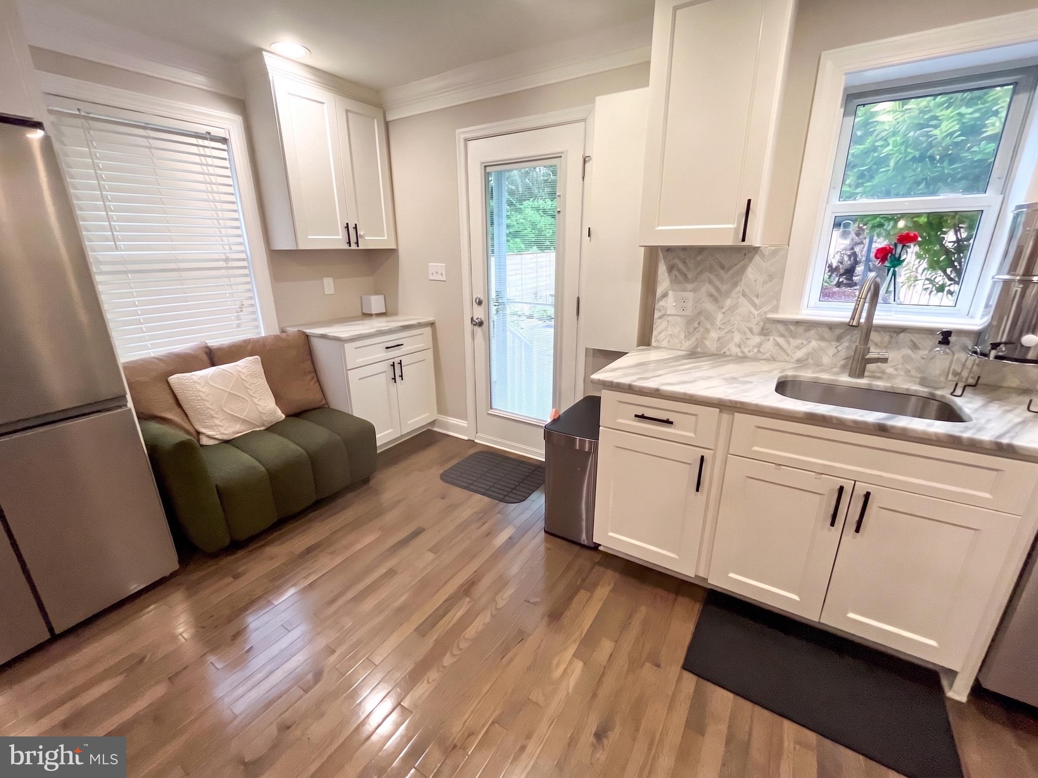 2329 RIVERVIEW TERRACE