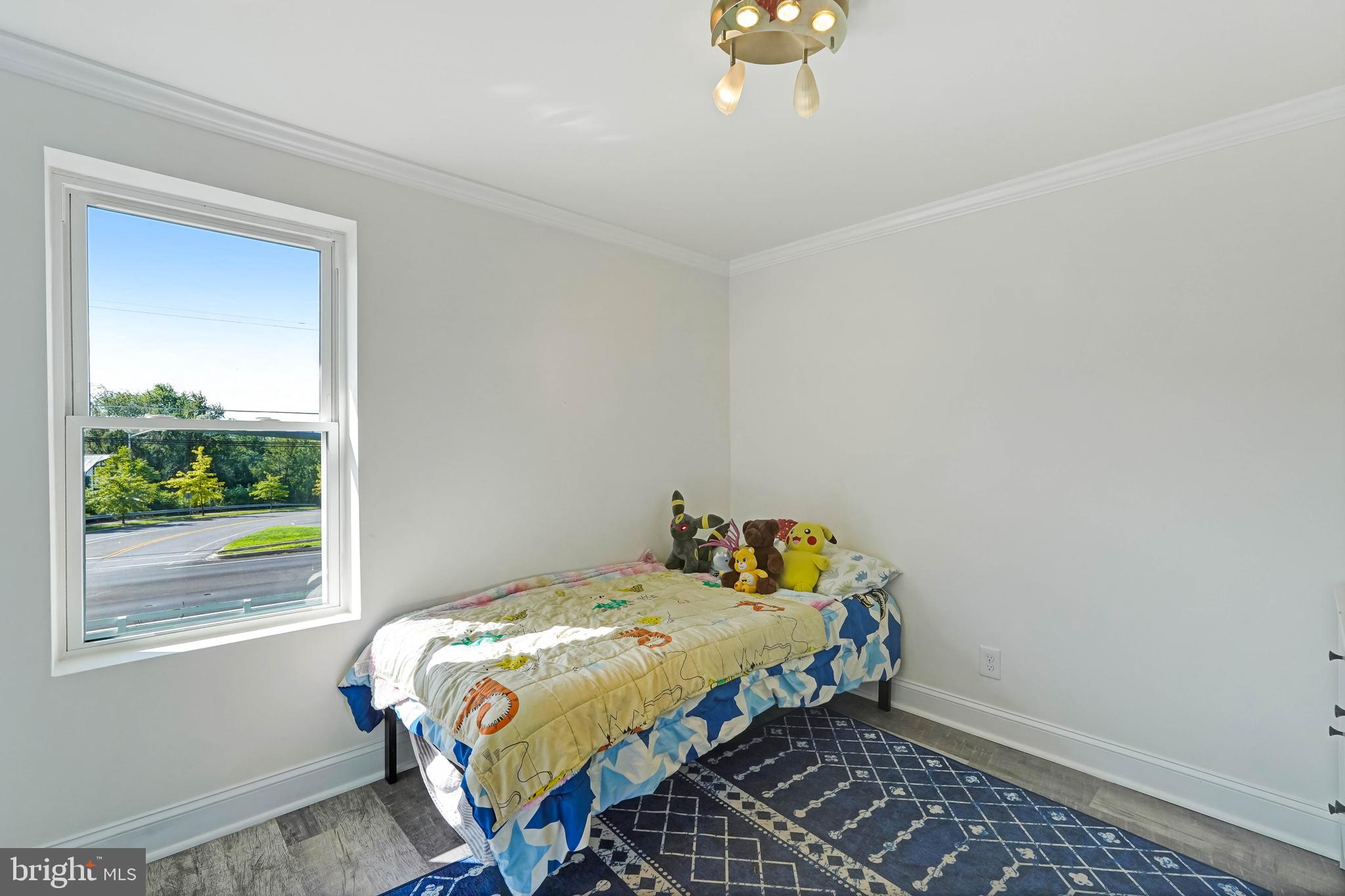 DAMASCUS OUTSIDE - Residential