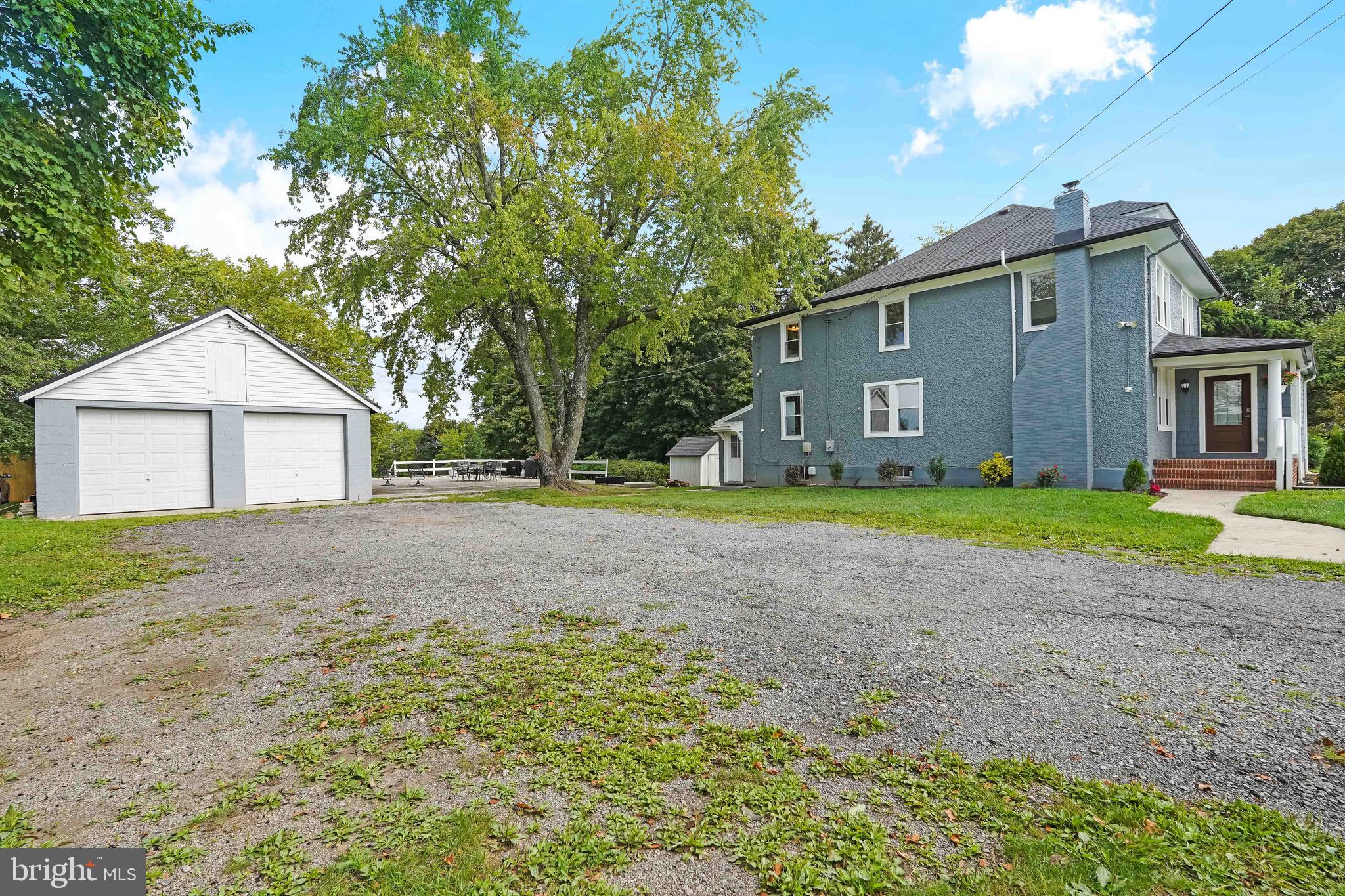 DAMASCUS OUTSIDE - Residential