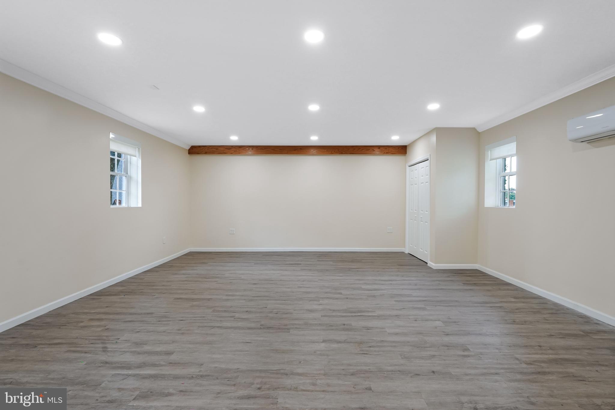 DAMASCUS OUTSIDE - Residential