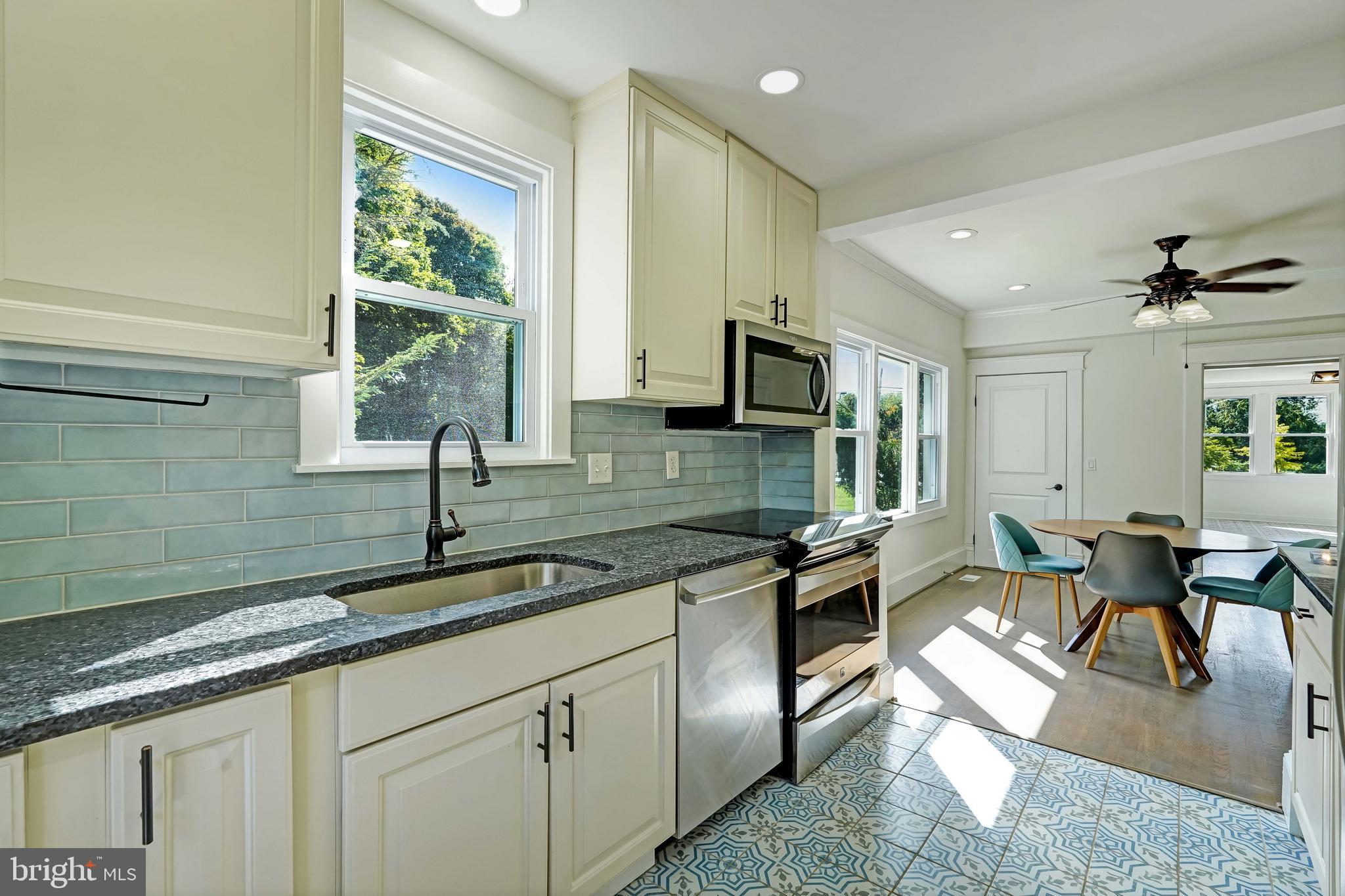 DAMASCUS OUTSIDE - Residential