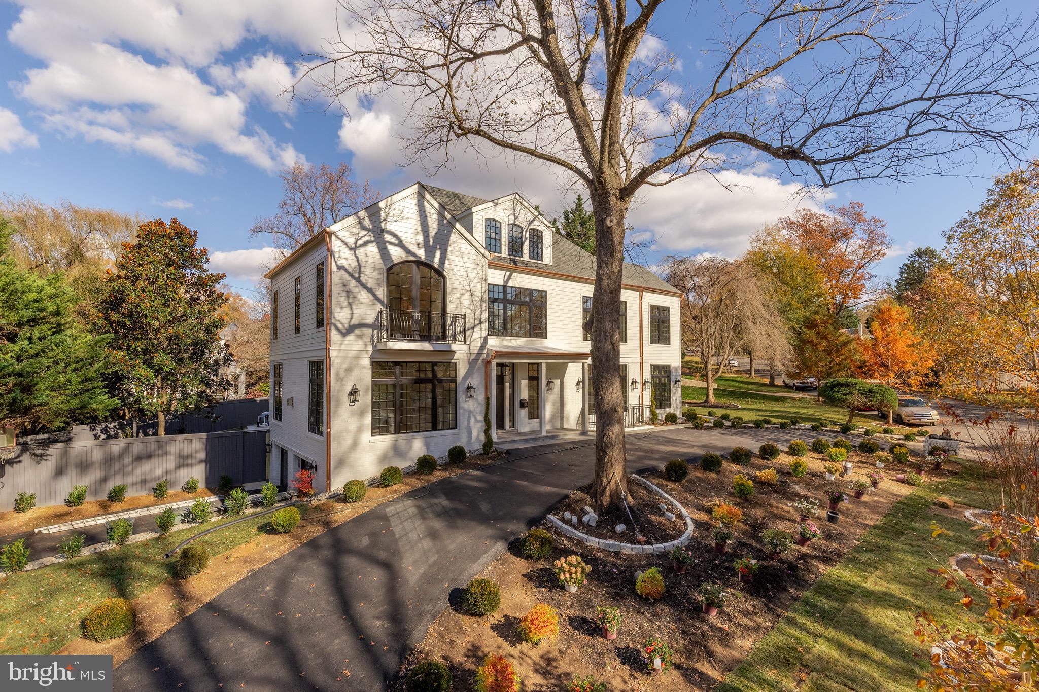 5125 UPTON STREET NW