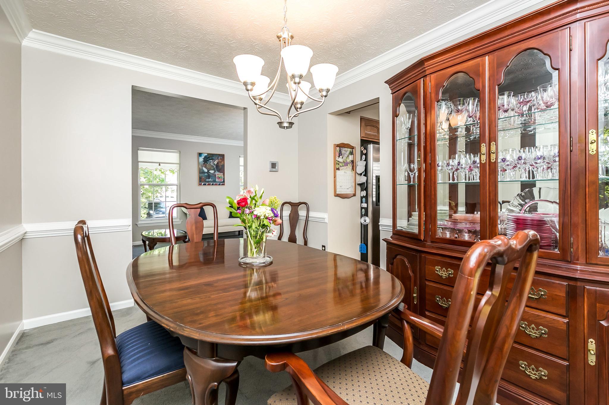 VALLEY STREAM ESTATES - Residential