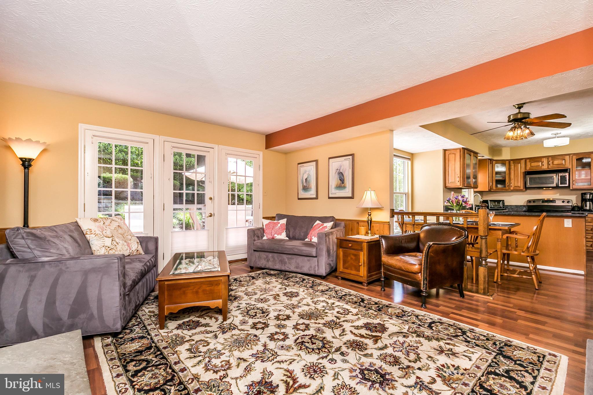 VALLEY STREAM ESTATES - Residential