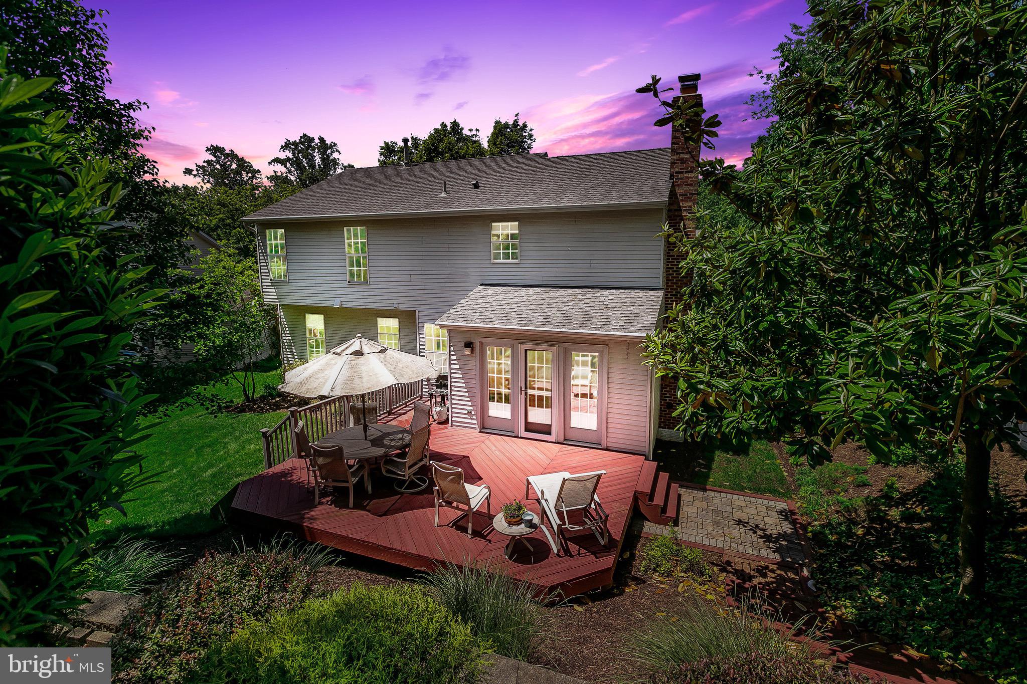 VALLEY STREAM ESTATES - Residential