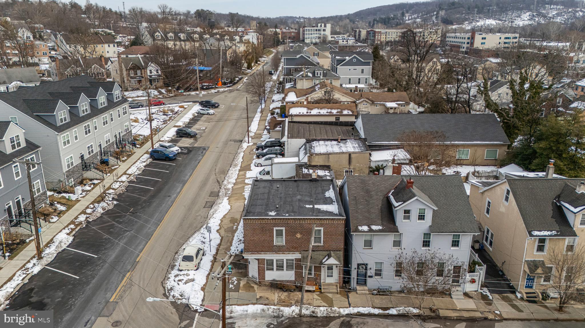 701 SPRING MILL AVENUE