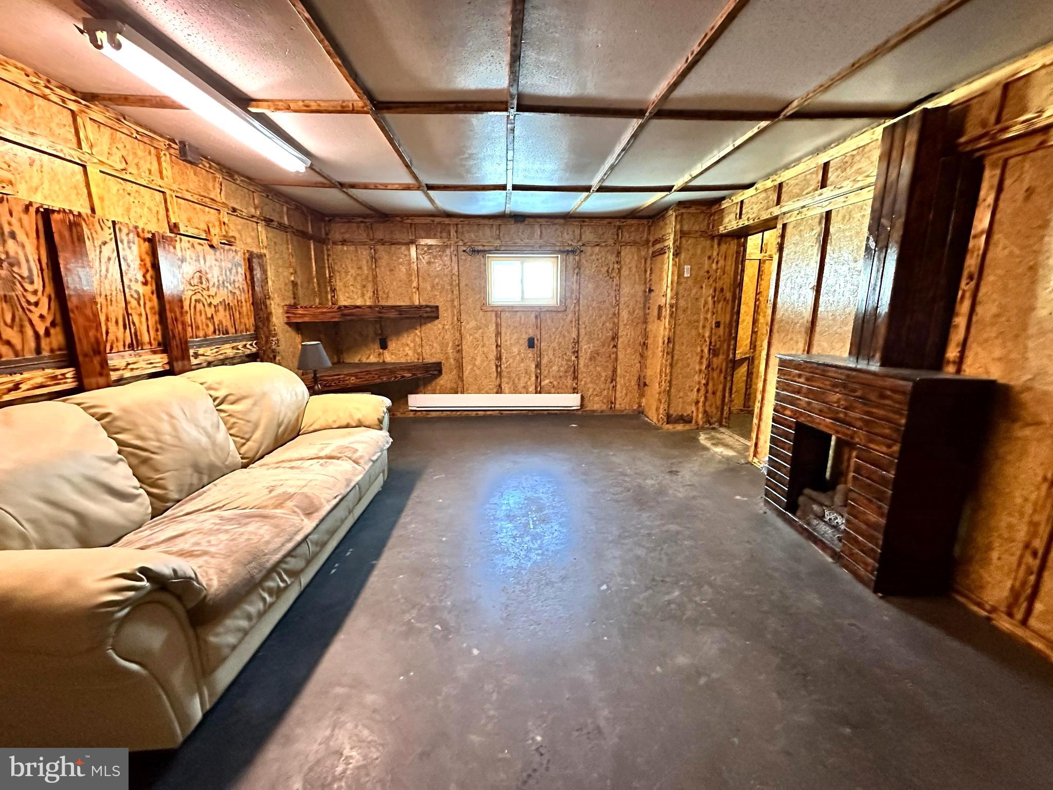 ANTIOCH - Residential