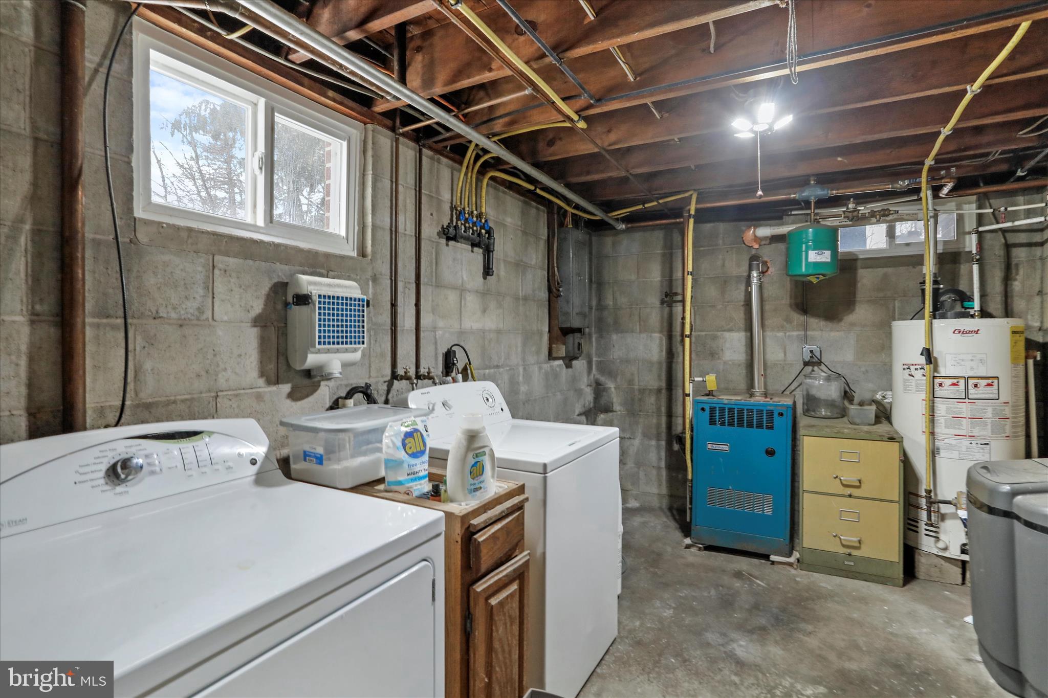 GRANTSVILLE - Residential