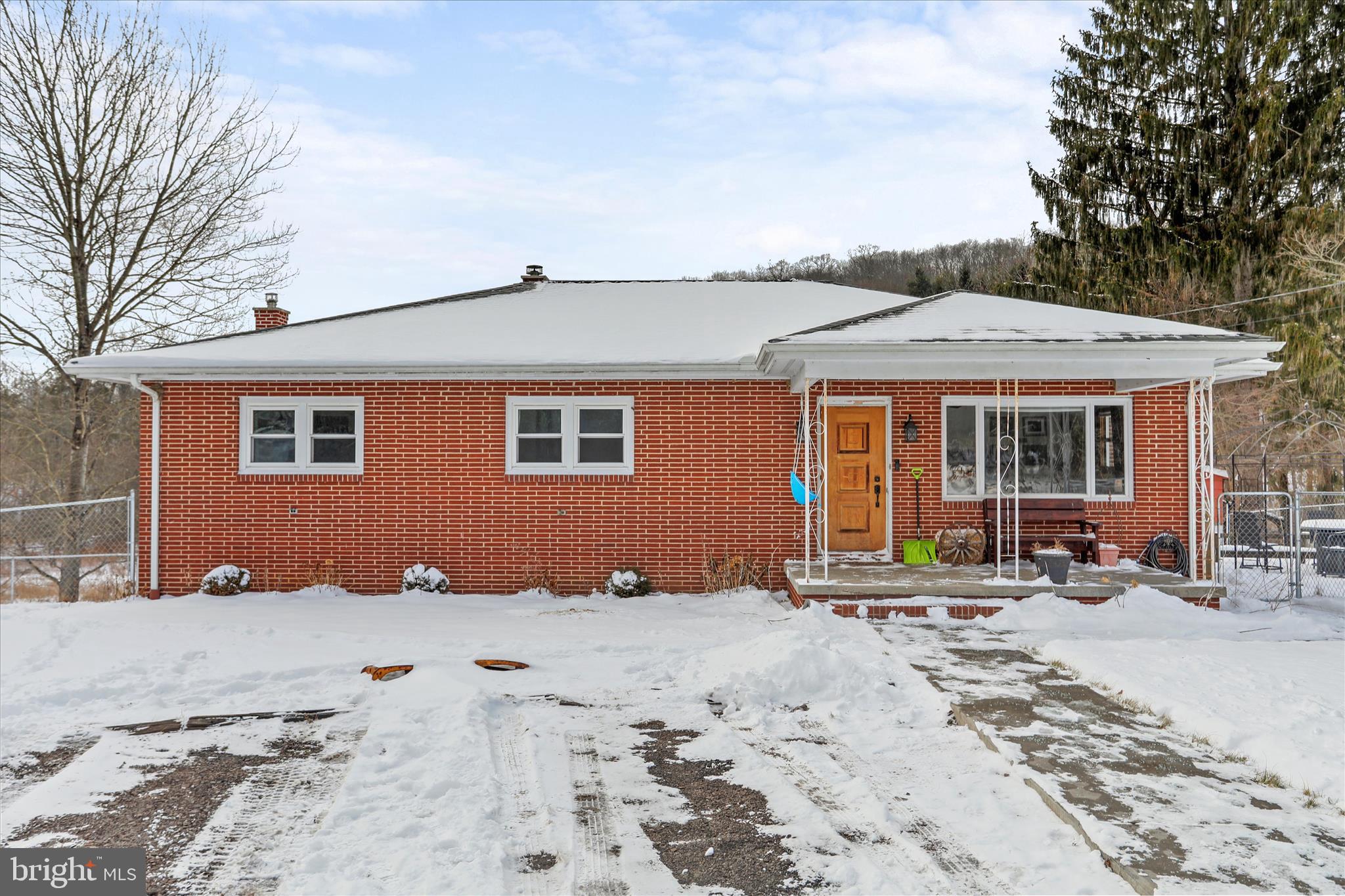 107 SHADE HOLLOW ROAD