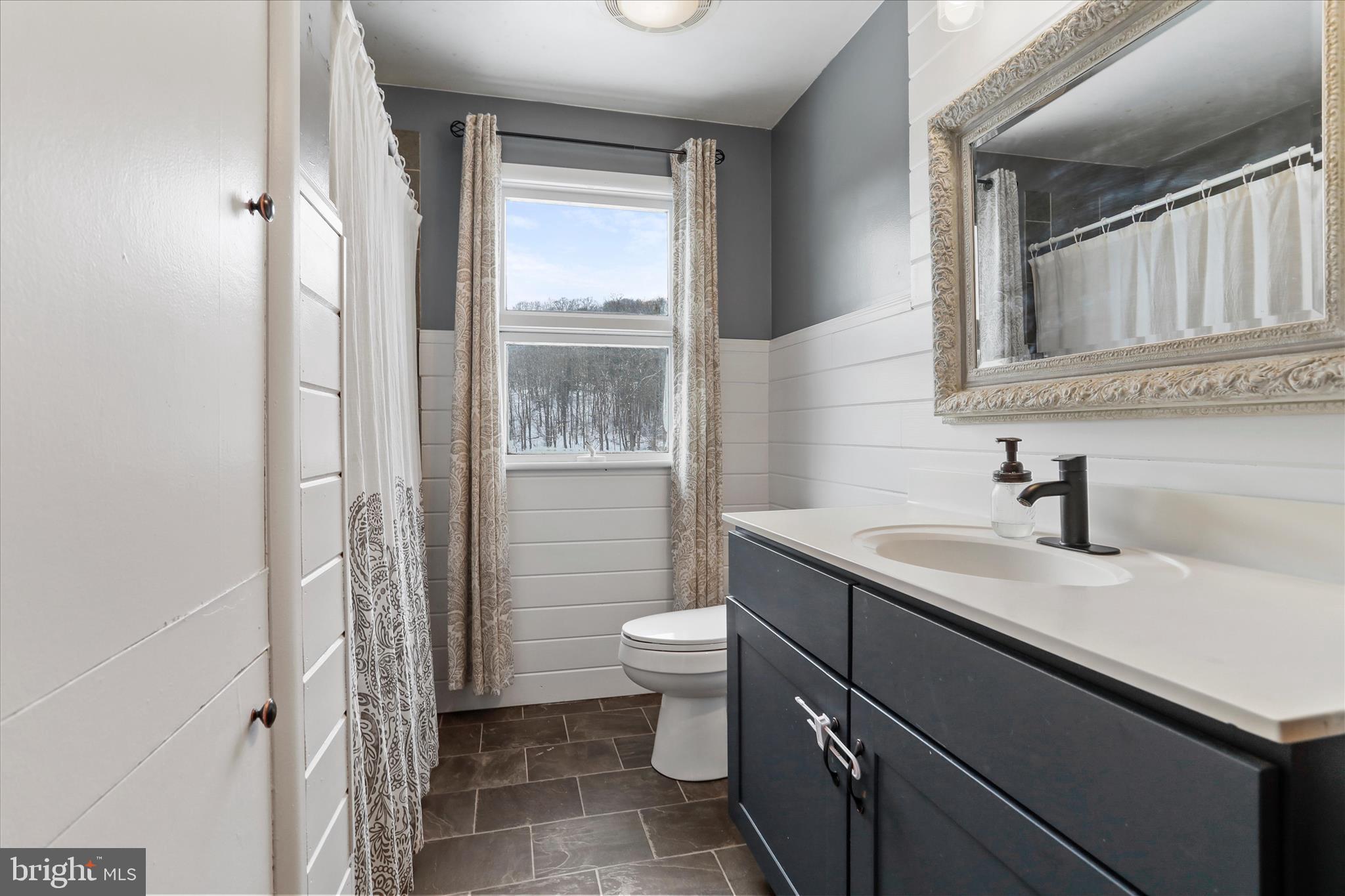 GRANTSVILLE - Residential