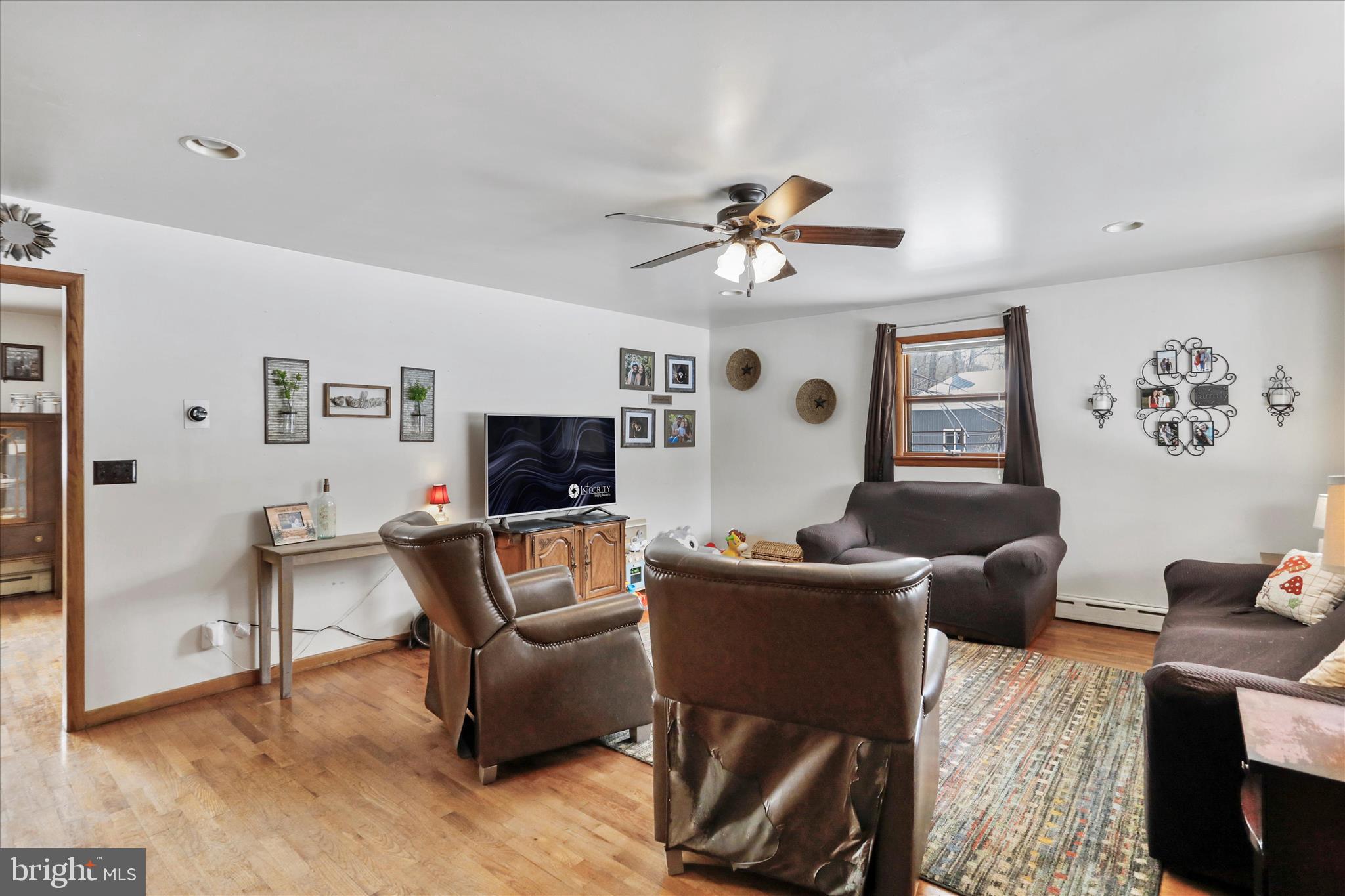 107 SHADE HOLLOW ROAD