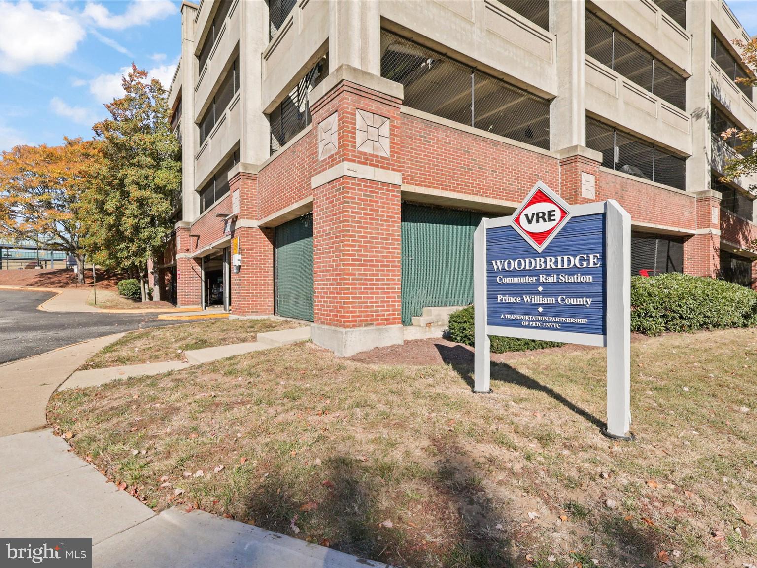 SUMMERHOUSE CONDO - Residential