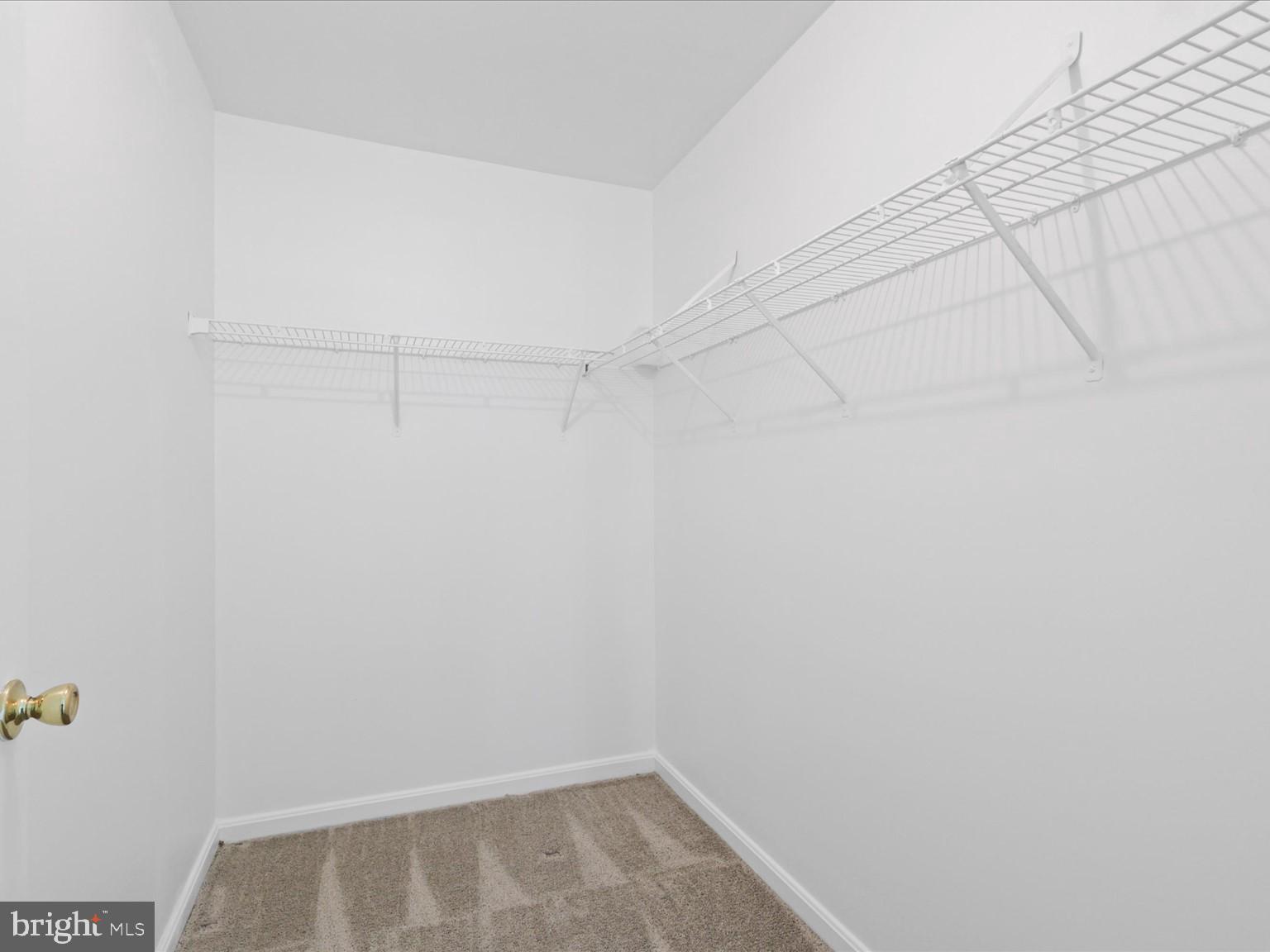 SUMMERHOUSE CONDO - Residential