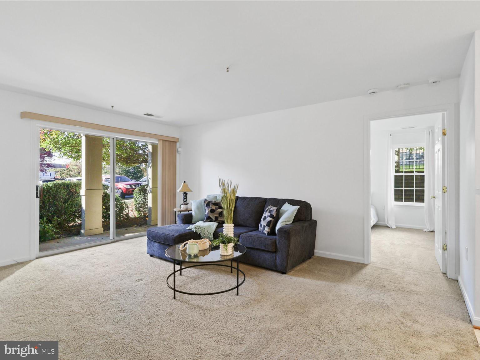 1061 GARDENVIEW LOOP 101