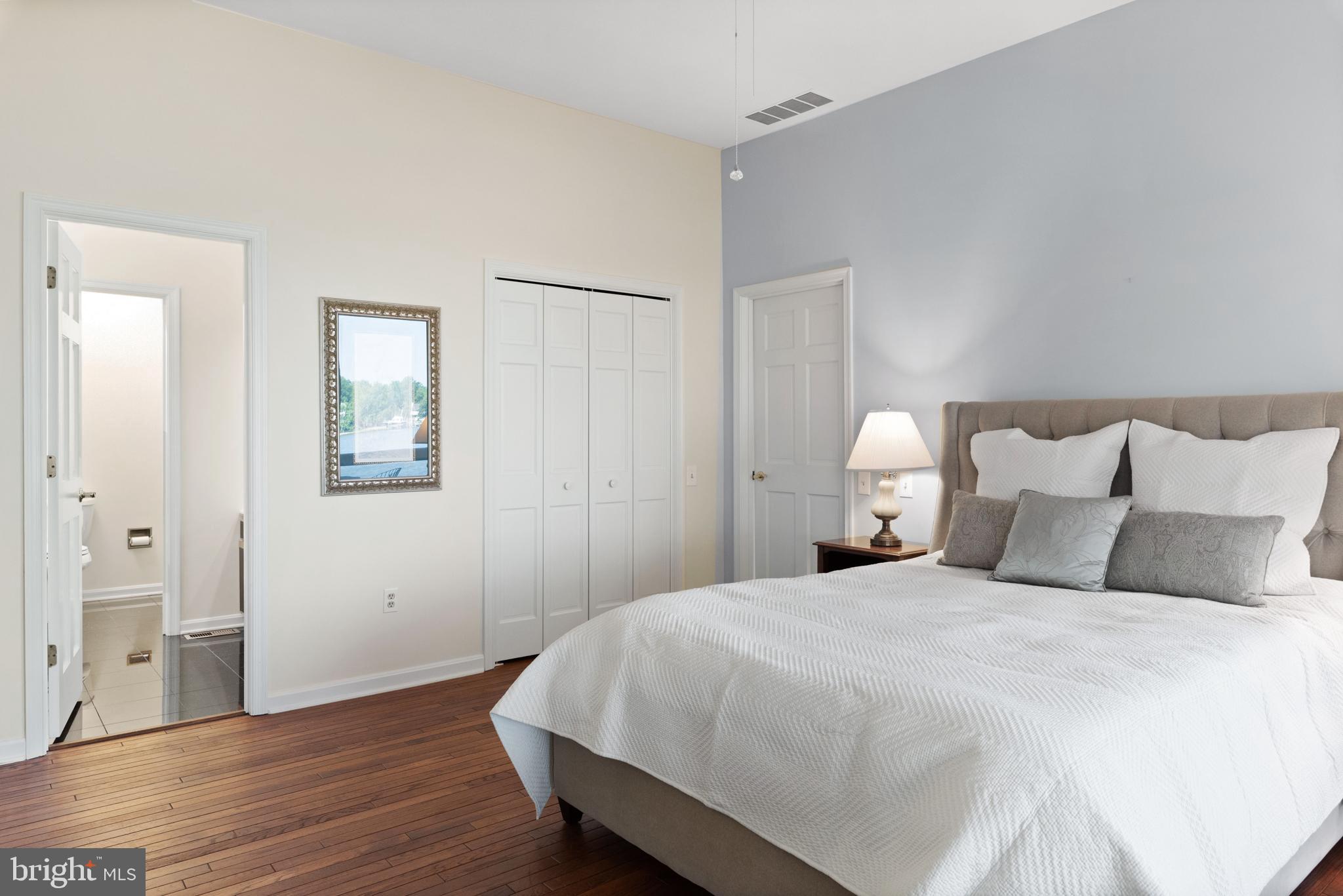 WATERGATE - Residential