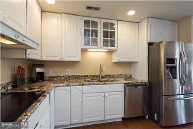 BAYSIDE - Residential