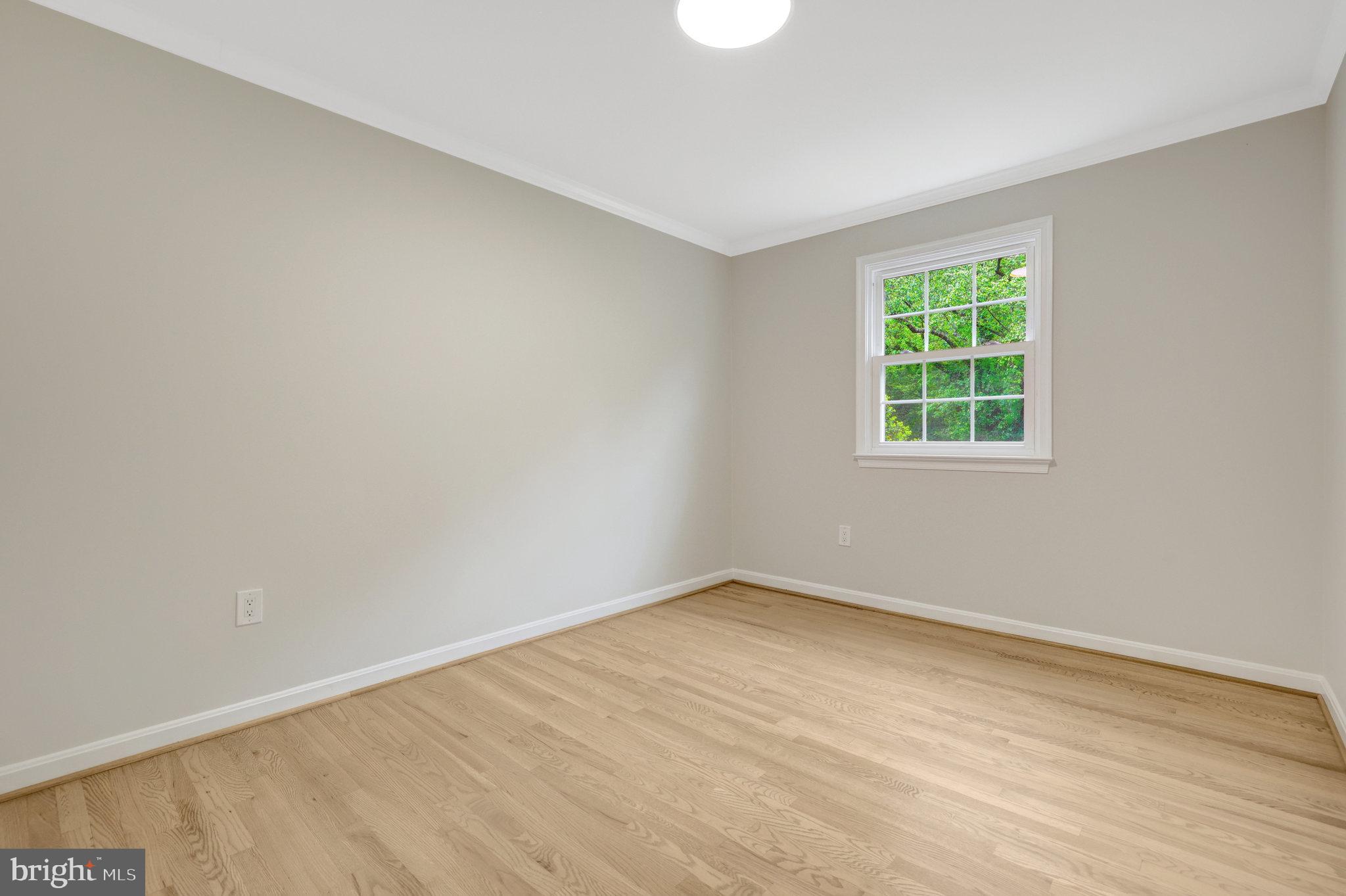 STONELEIGH - Residential