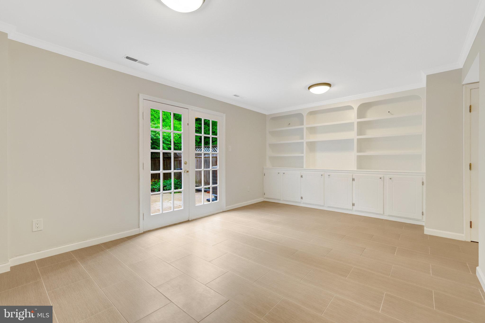 STONELEIGH - Residential