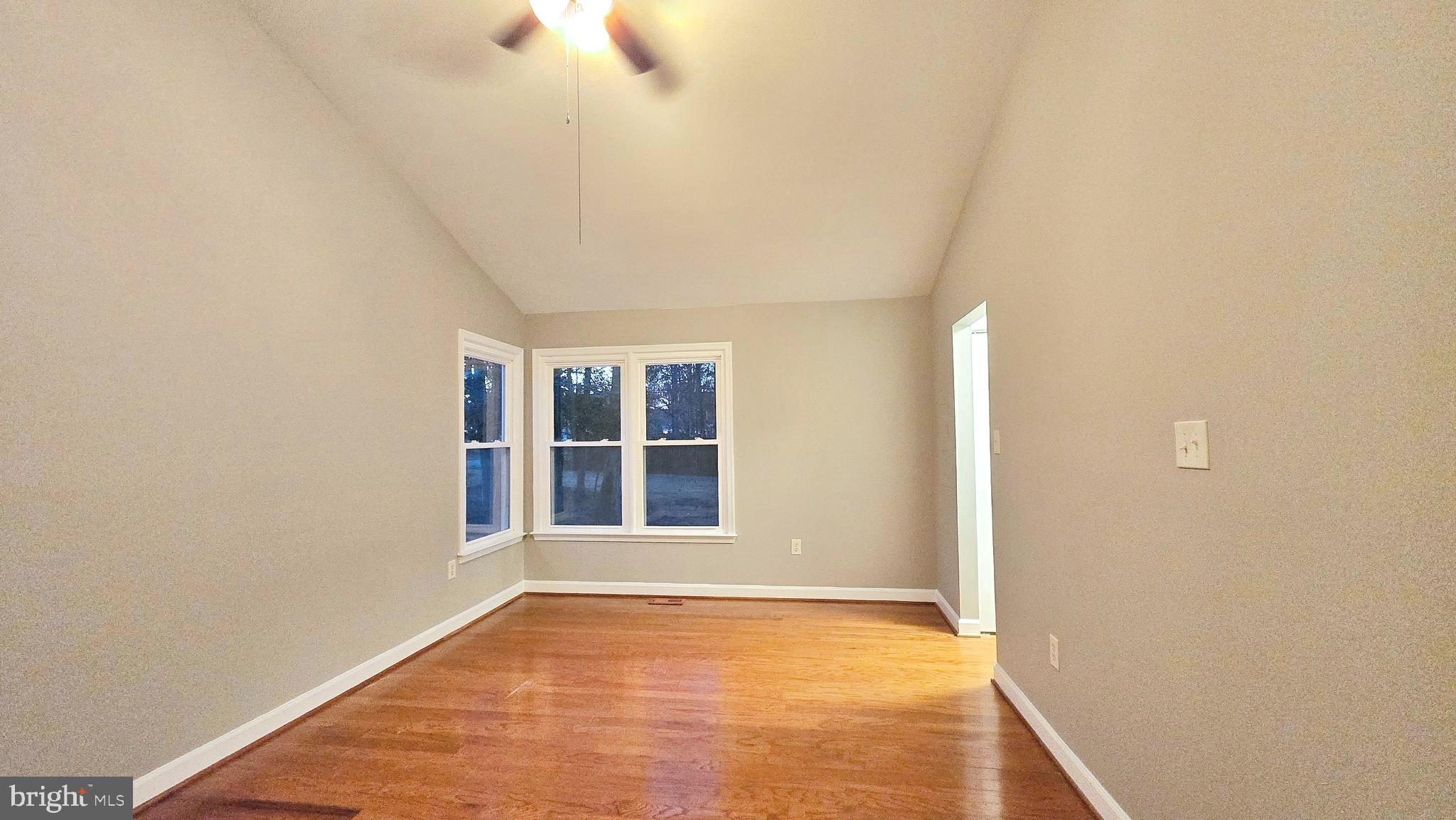 VISTA WOODS - Residential