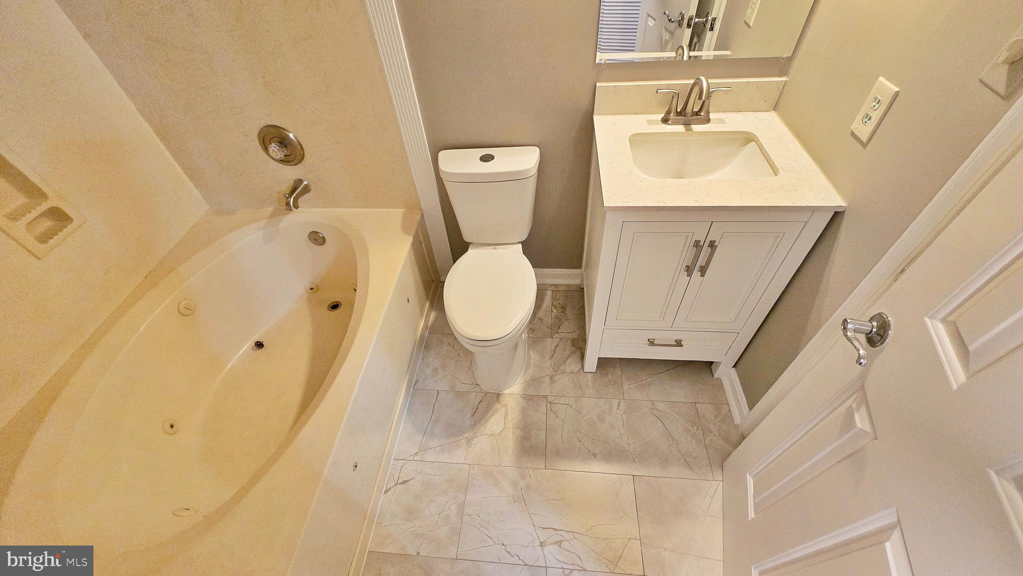 VISTA WOODS - Residential