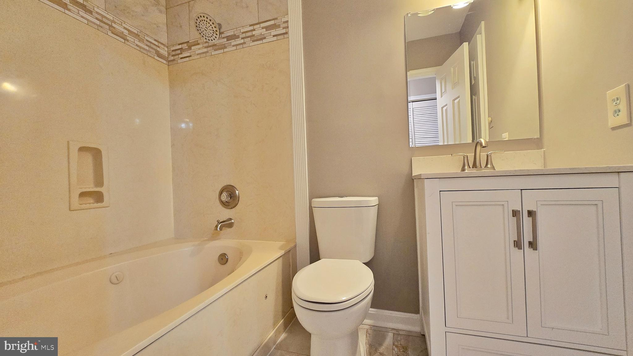 VISTA WOODS - Residential