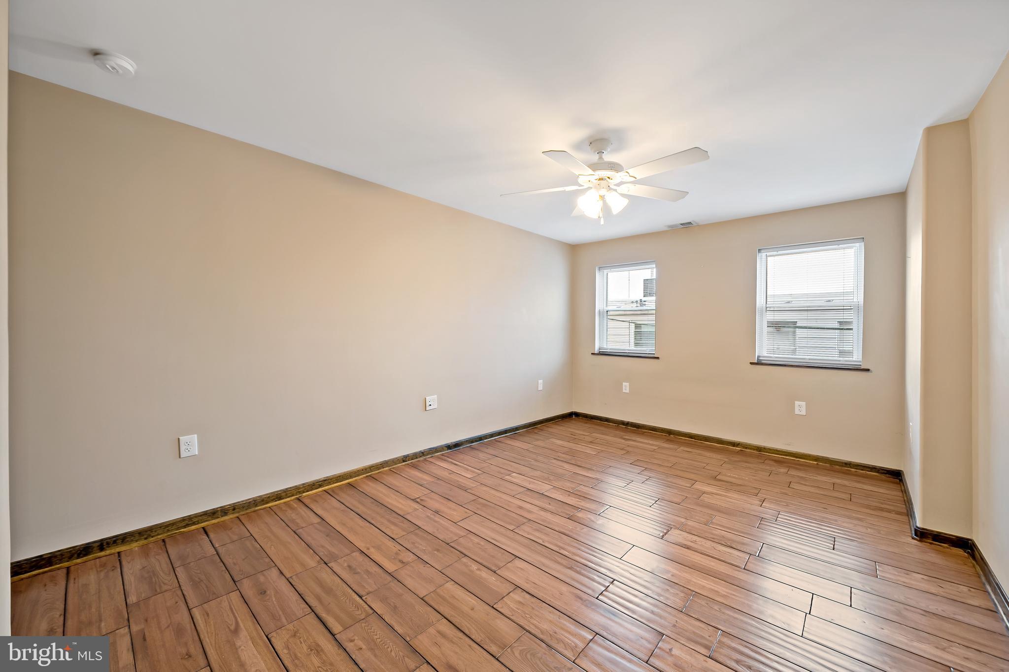 PHILADELPHIA (SOUTH) - Residential Lease