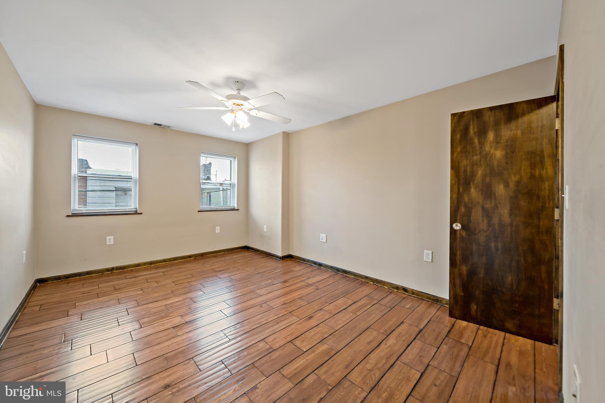 PHILADELPHIA (SOUTH) - Residential Lease