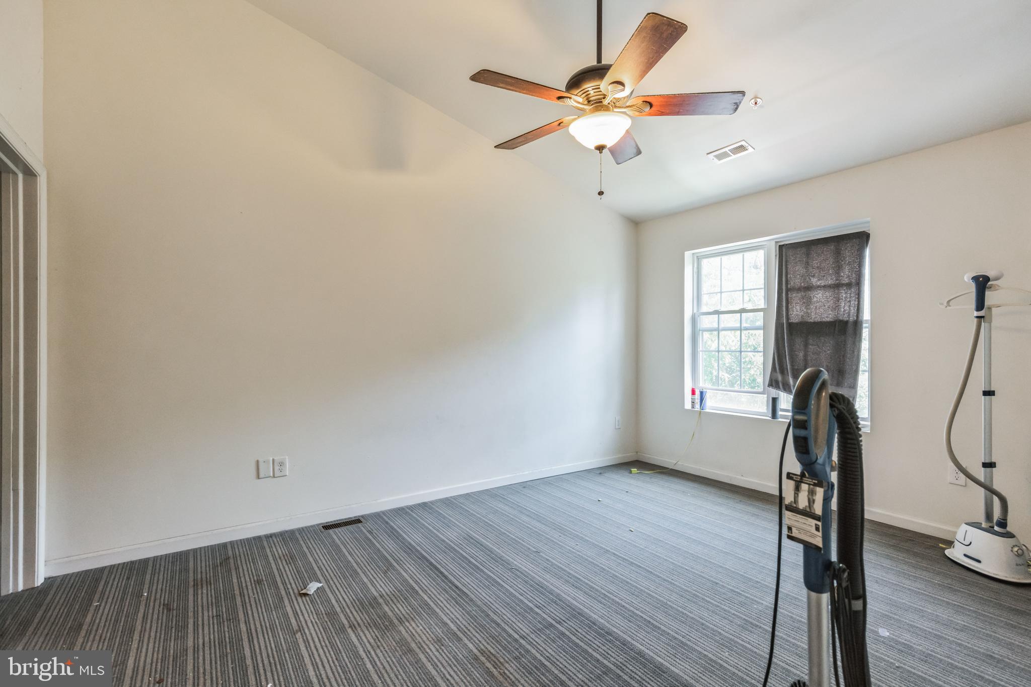 SETON SQUARE - Residential