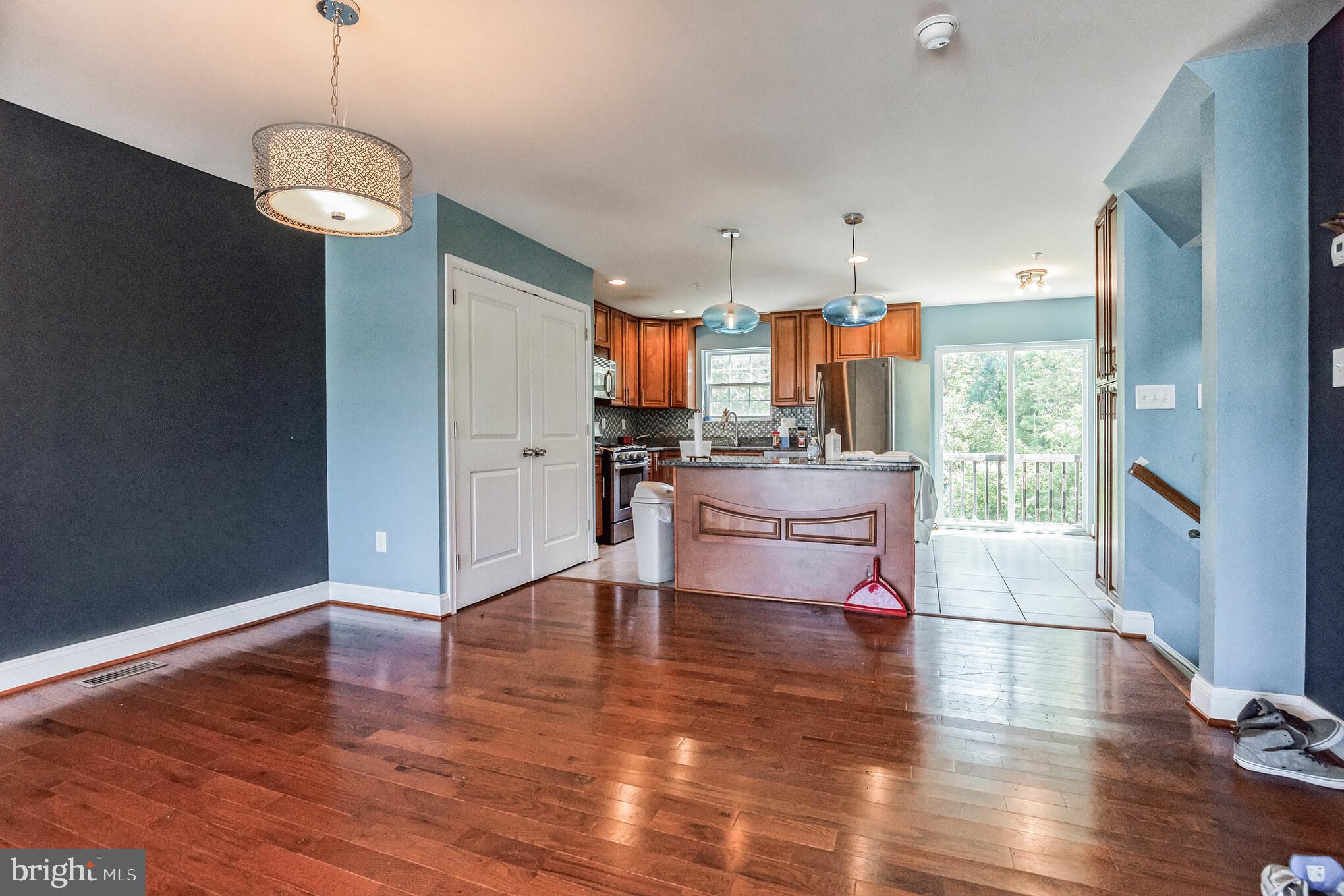 SETON SQUARE - Residential