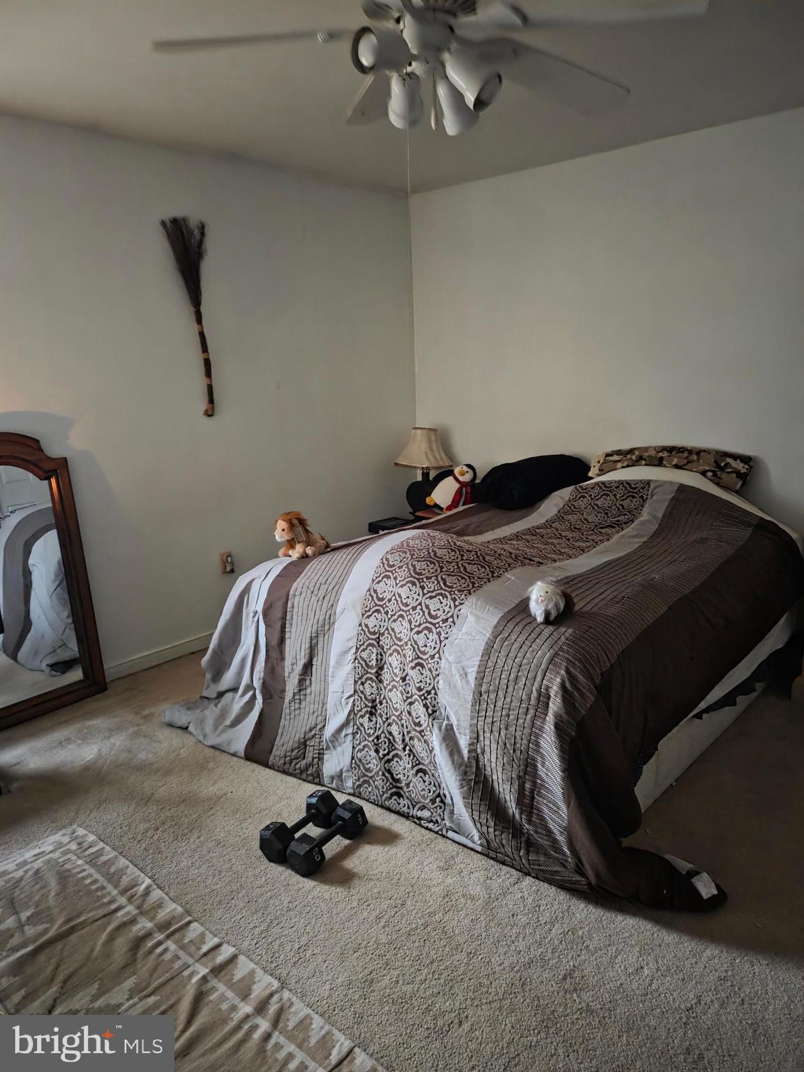 BURNHAM HILLS - Residential Lease