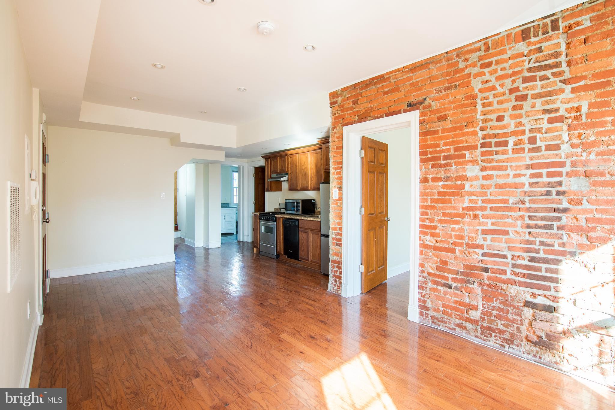 EAST PASSYUNK CROSSING - Residential Lease