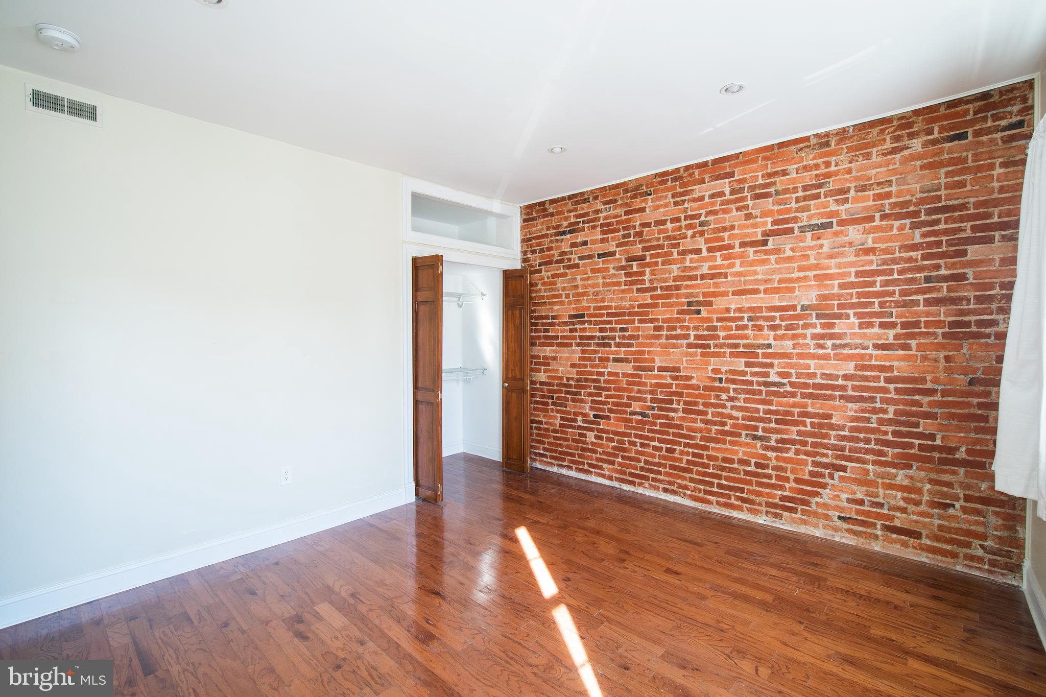 EAST PASSYUNK CROSSING - Residential Lease