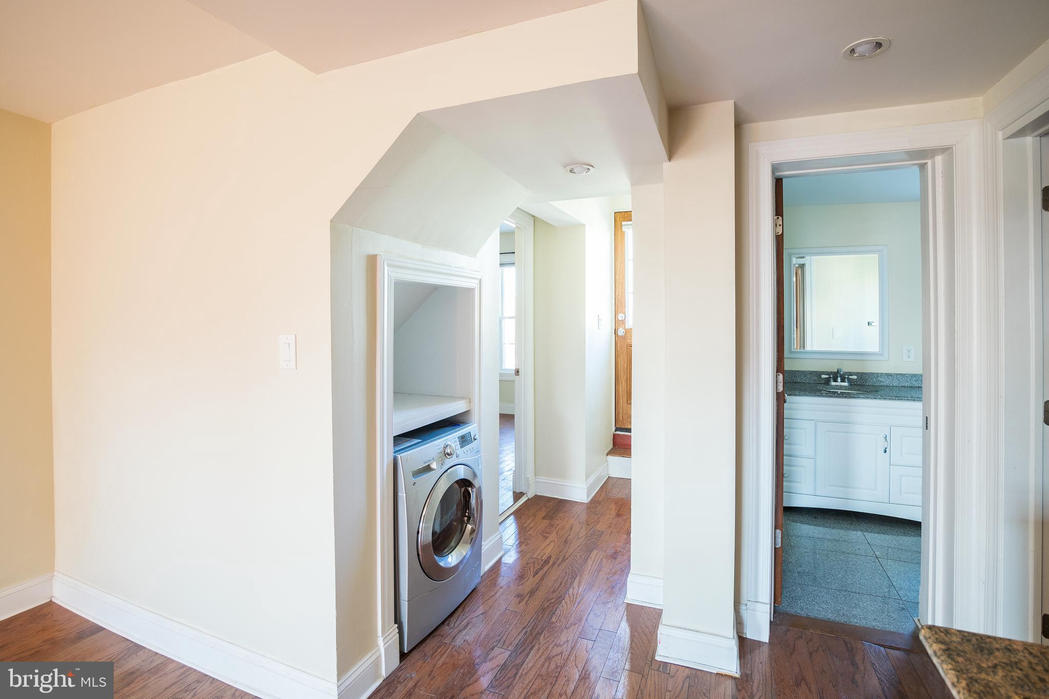 EAST PASSYUNK CROSSING - Residential Lease